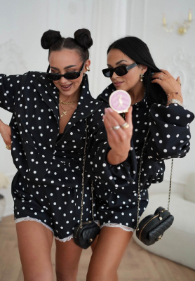 Visk&oacute;zov&eacute; kraťasy s punt&iacute;ky s krajkou La Milla Dot Romance čern&eacute;