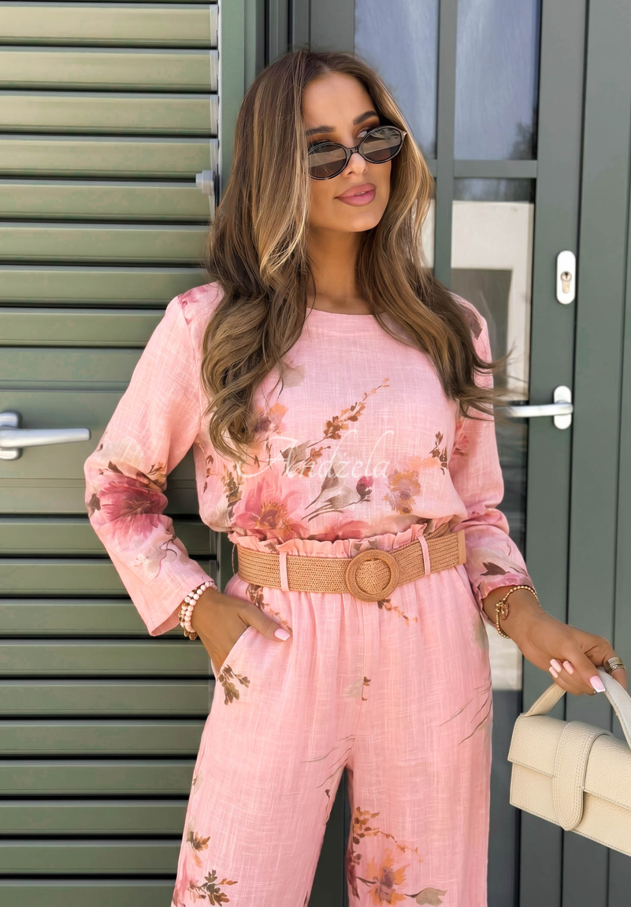 Bavlněná souprava halenka a kalhoty v květiny Sunny Harmony růžový