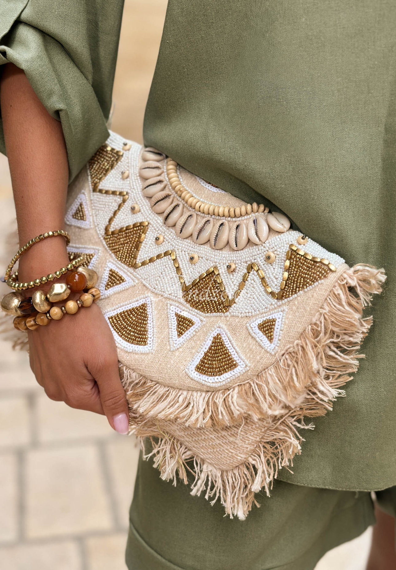 Korálky vyšívaná kabelka s třásněmi boho Admire Sun béžová
