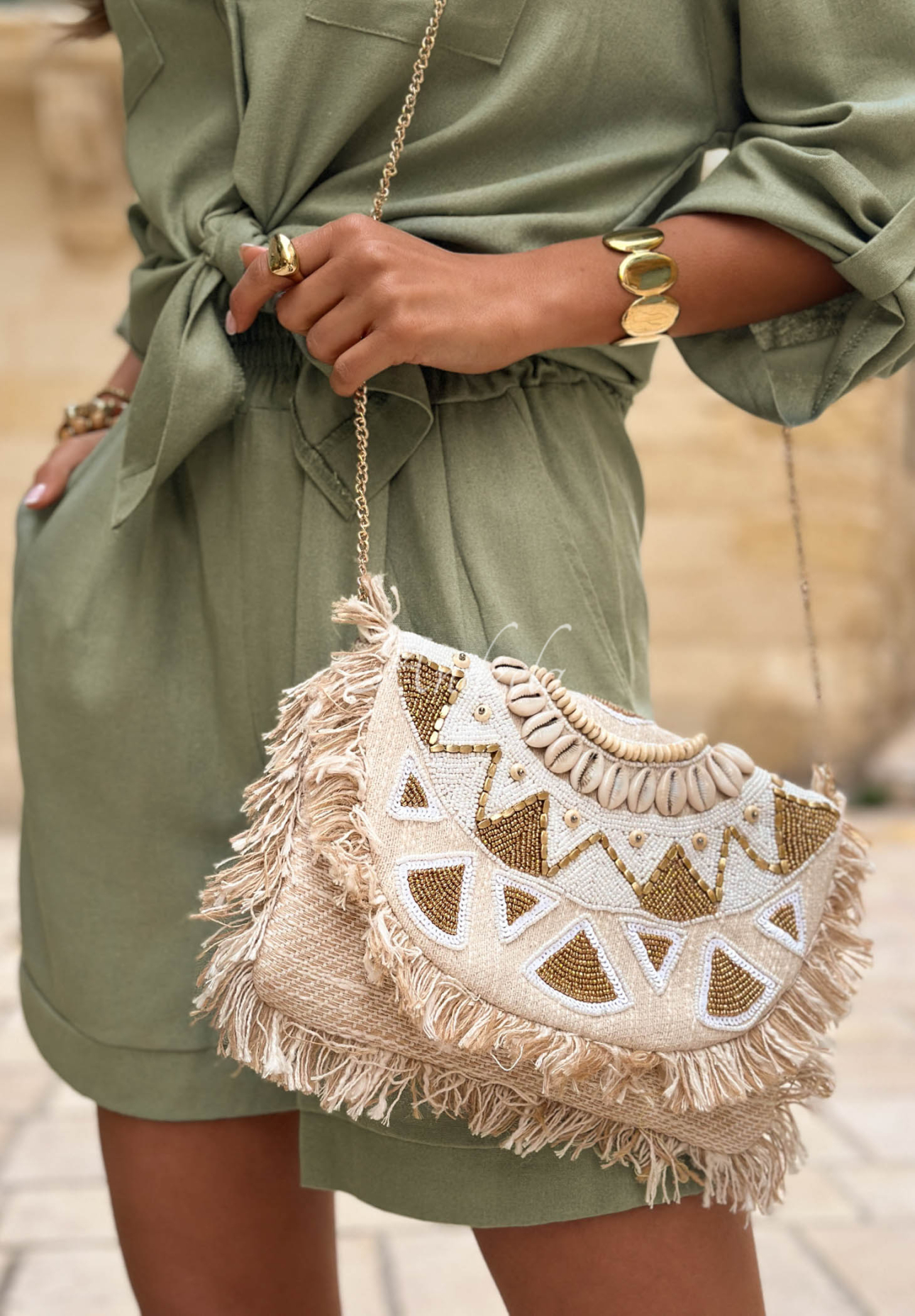 Korálky vyšívaná kabelka s třásněmi boho Admire Sun béžová