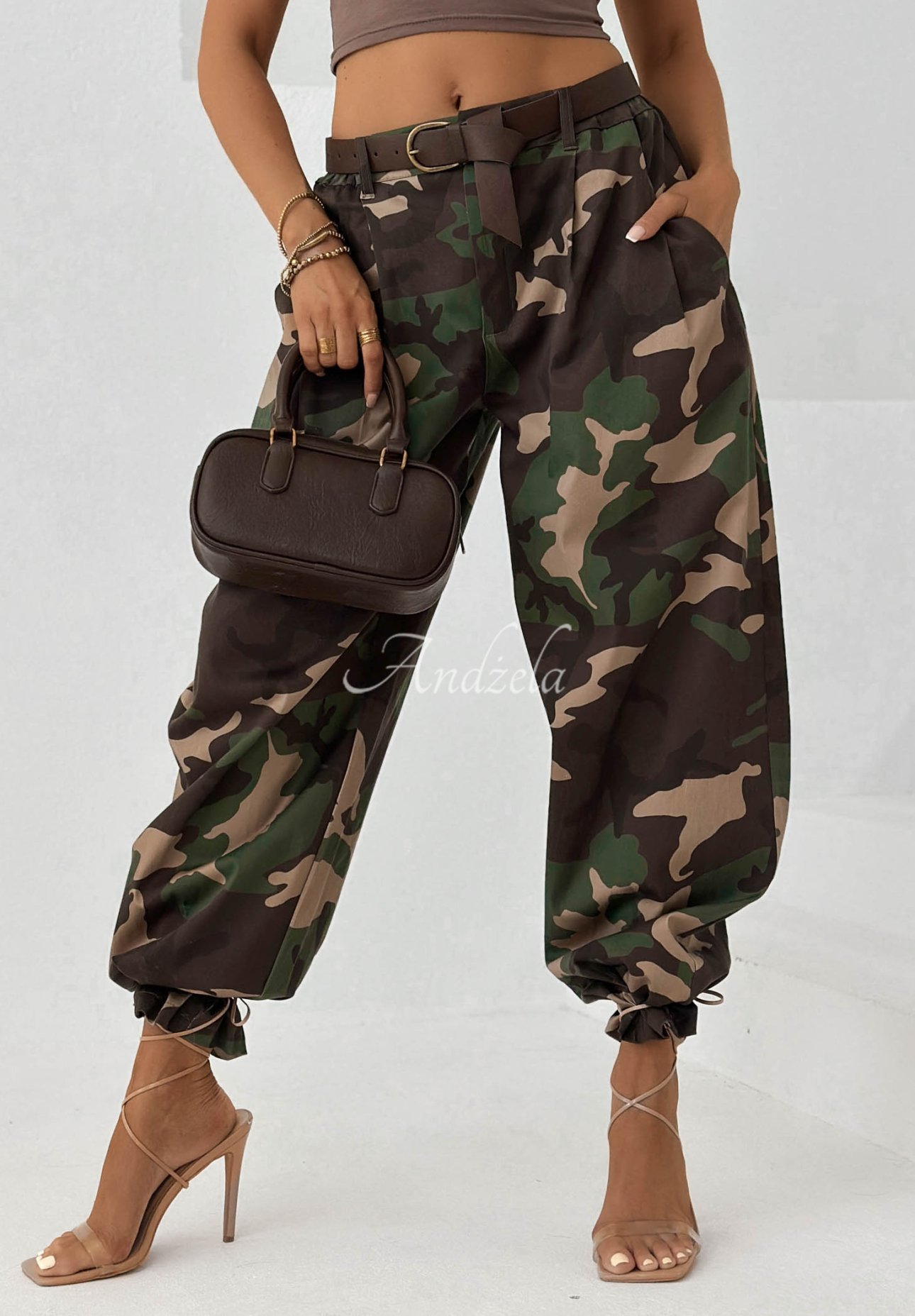 Látkové balloon kalhoty z lyocellu moro Camo Charm khaki