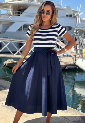 Viskózové midi šaty v proužky Marine Coast bílo-granátová