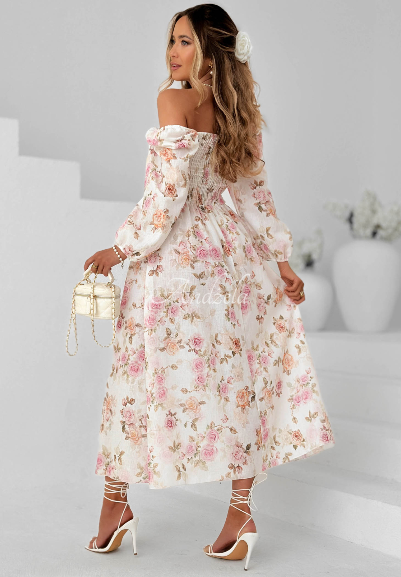 Květinové maxi šaty s dlouhými rukávy Sunkissed Blooms Bílá