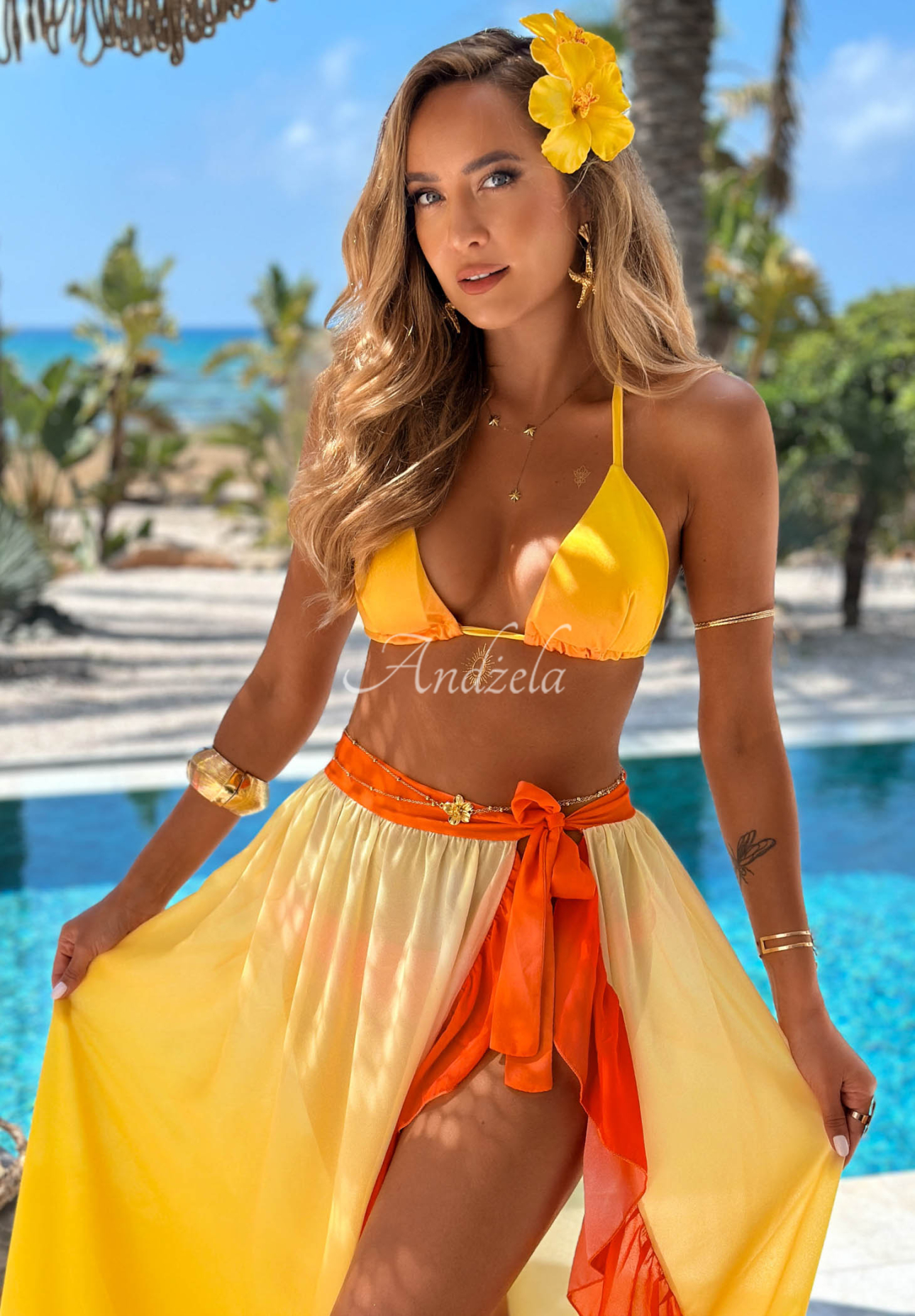 Souprava plavky bikini a pareo s volánky Aloha Sunset žluto-oranžová