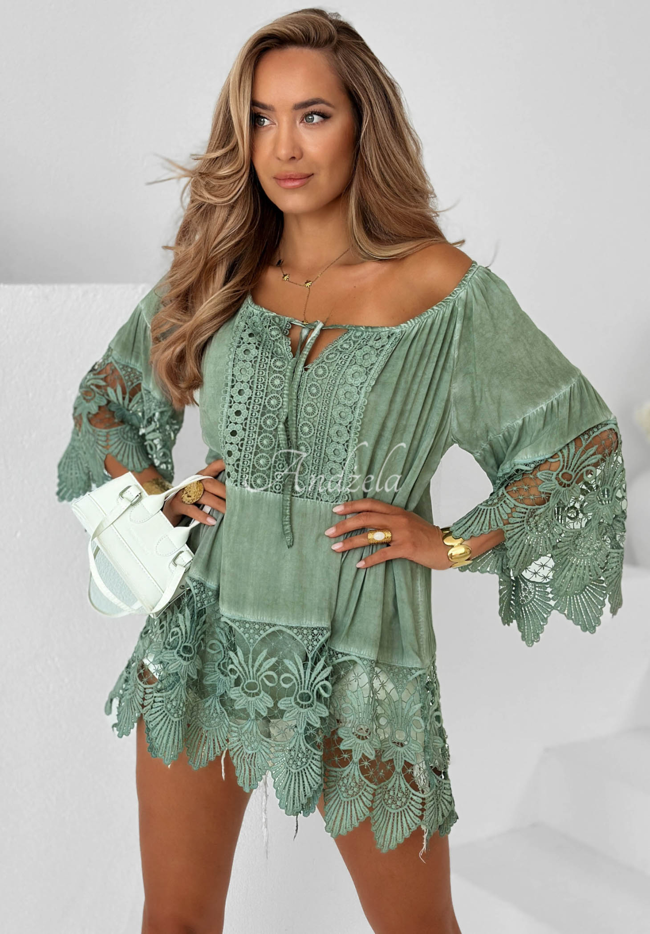 Viskózová boho halenka tunika s krajkou Sunny Lagoon pistáciová
