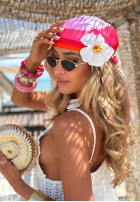 Šátek  w kolorowe paski Sunny Travel różowo-červená