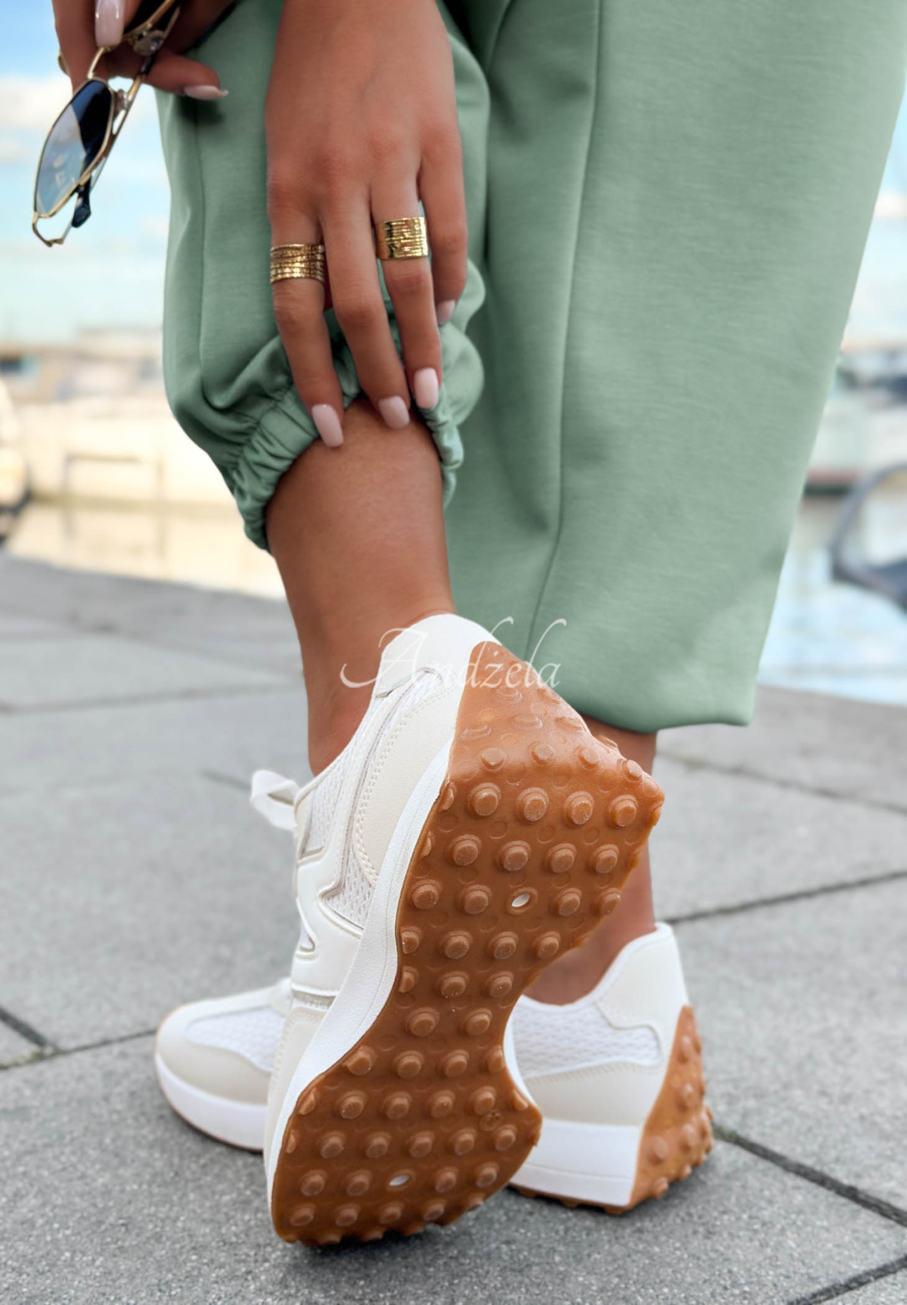 Sneakersy Find Your Way bílé