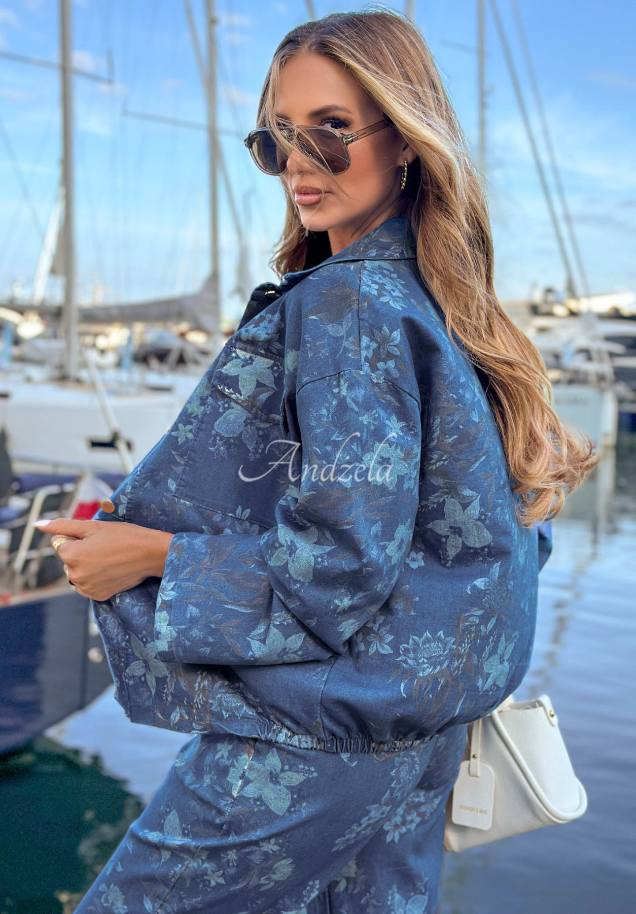Bunda s květinovým vzorem Positano Bloom tmavě modré