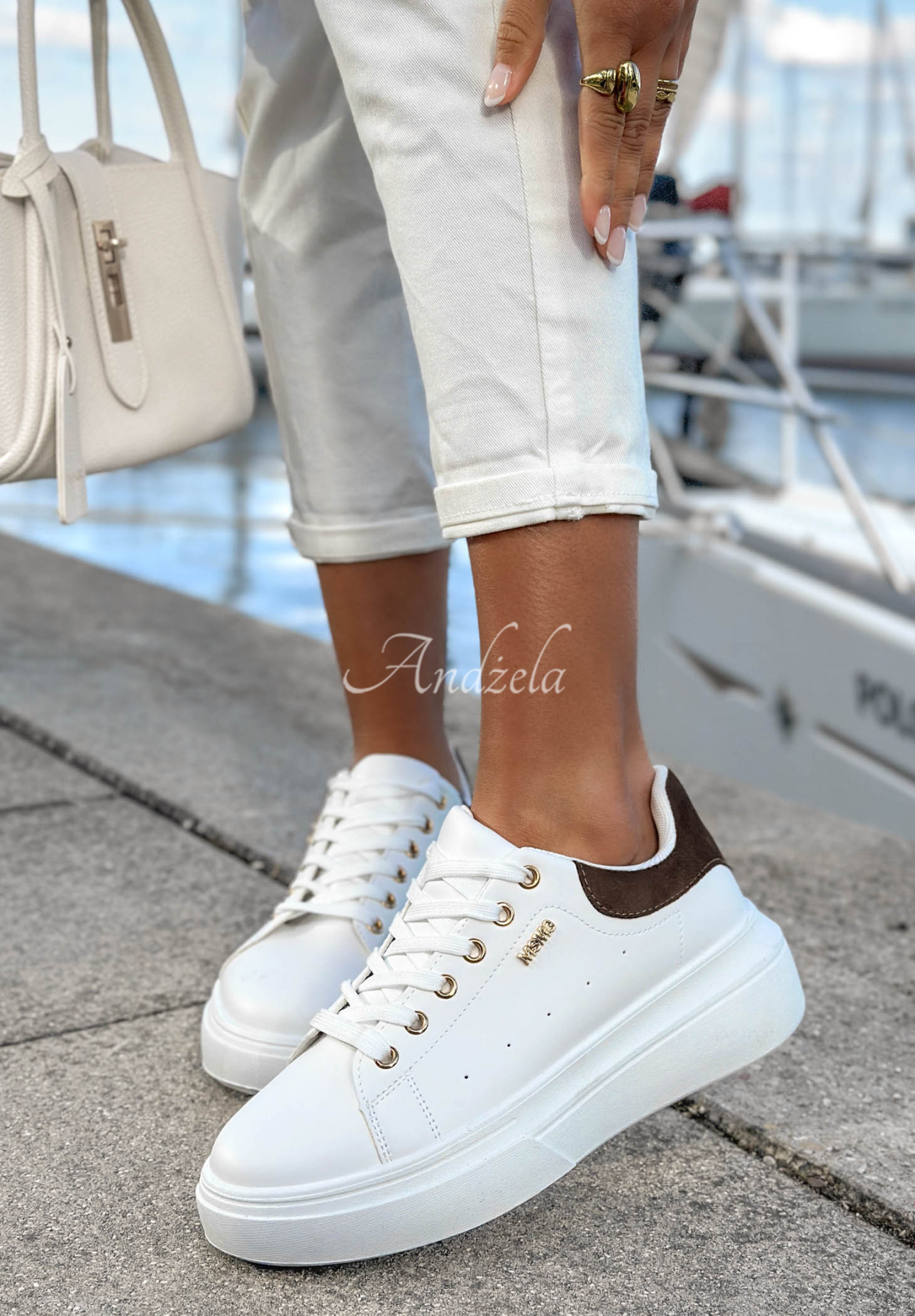 Sneakersy Better Together bílé