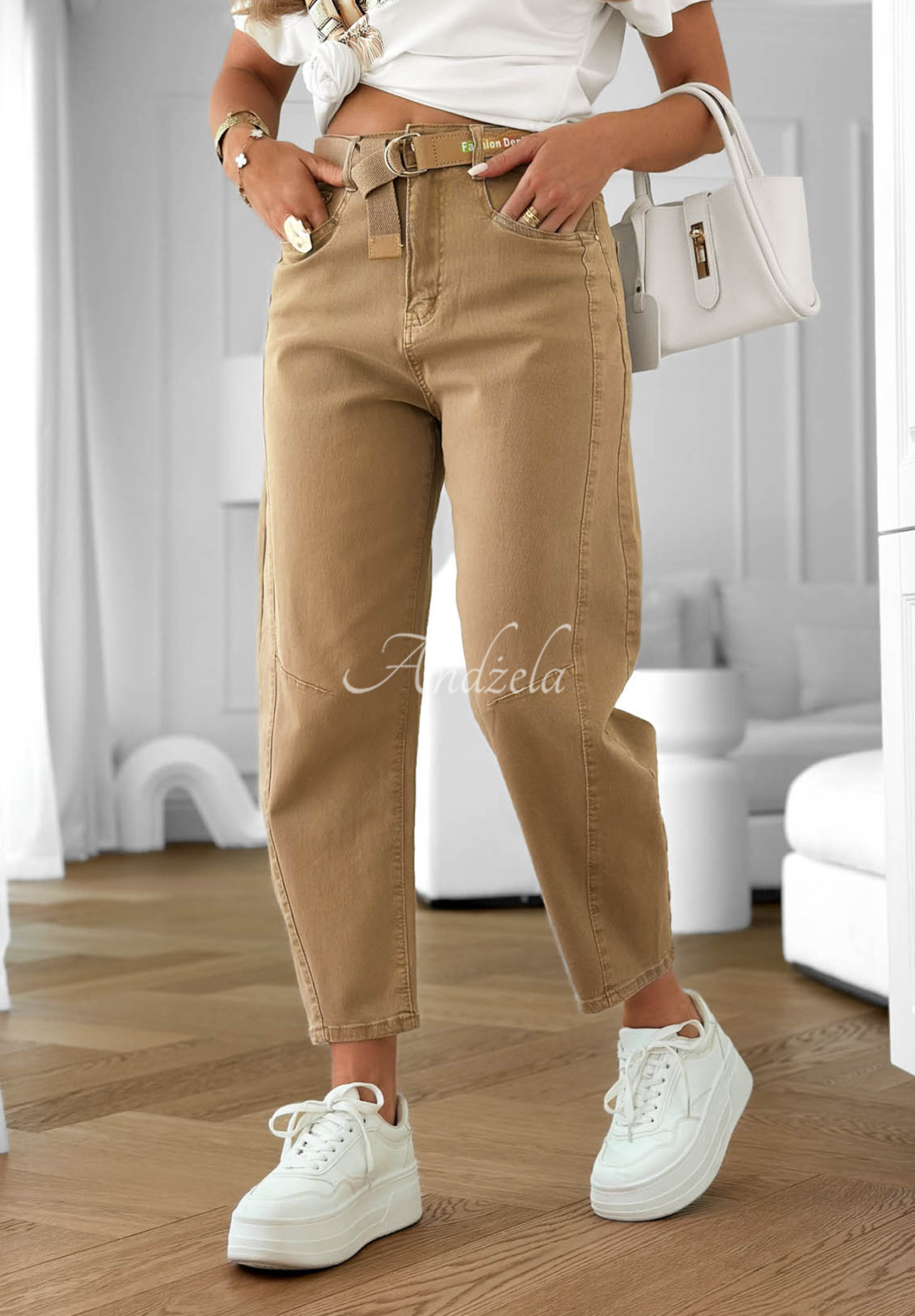 Džíny banana s páskem Dune Denim velbloudí