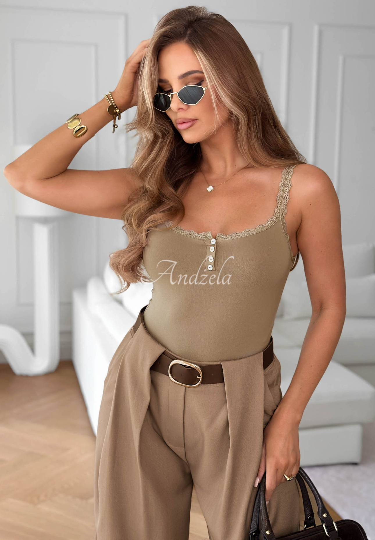 Látkové kalhoty wide leg s páskem Clean Looks Mokka