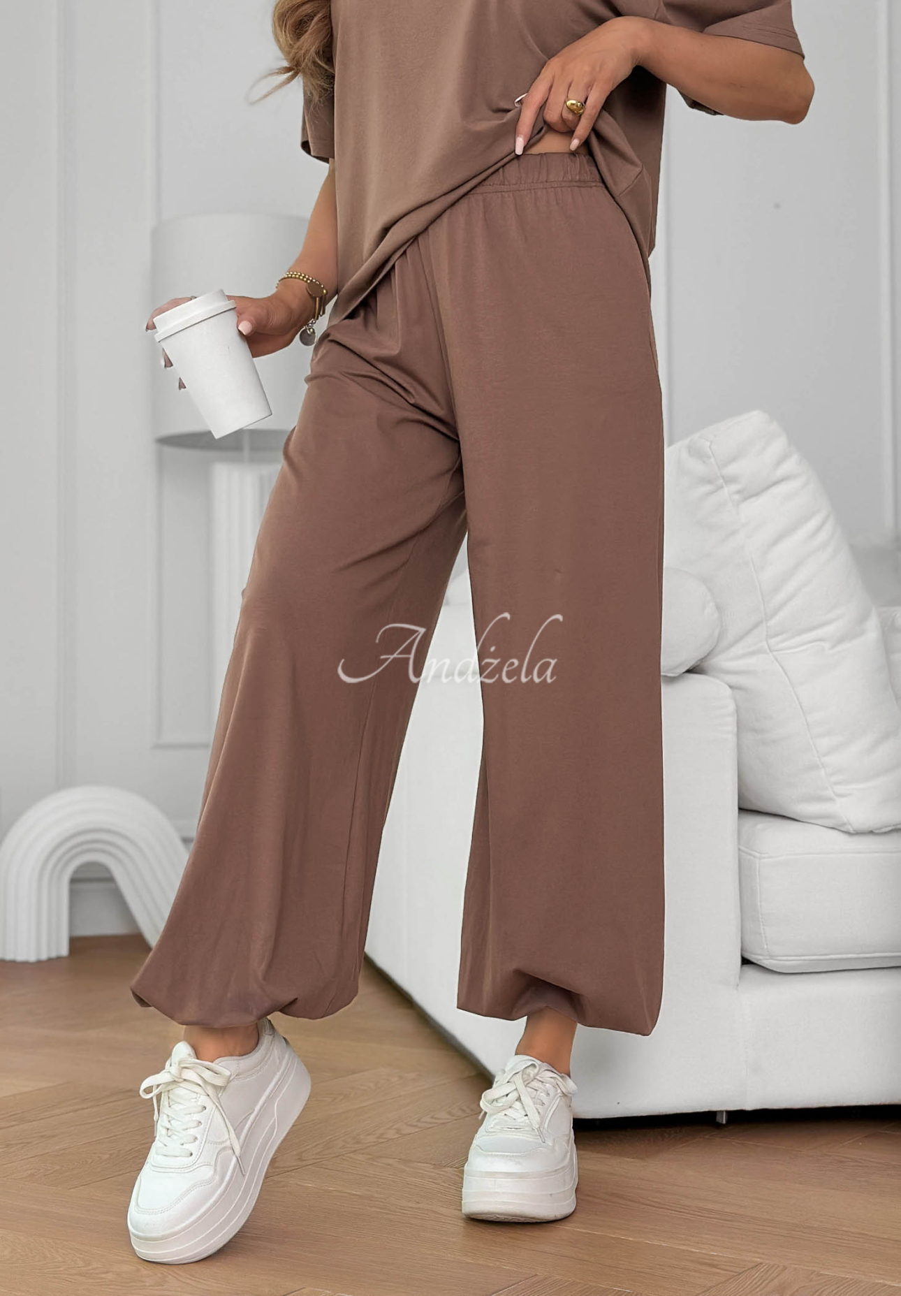 Bavlněné jogger kalhoty Summer Wind čokoládové