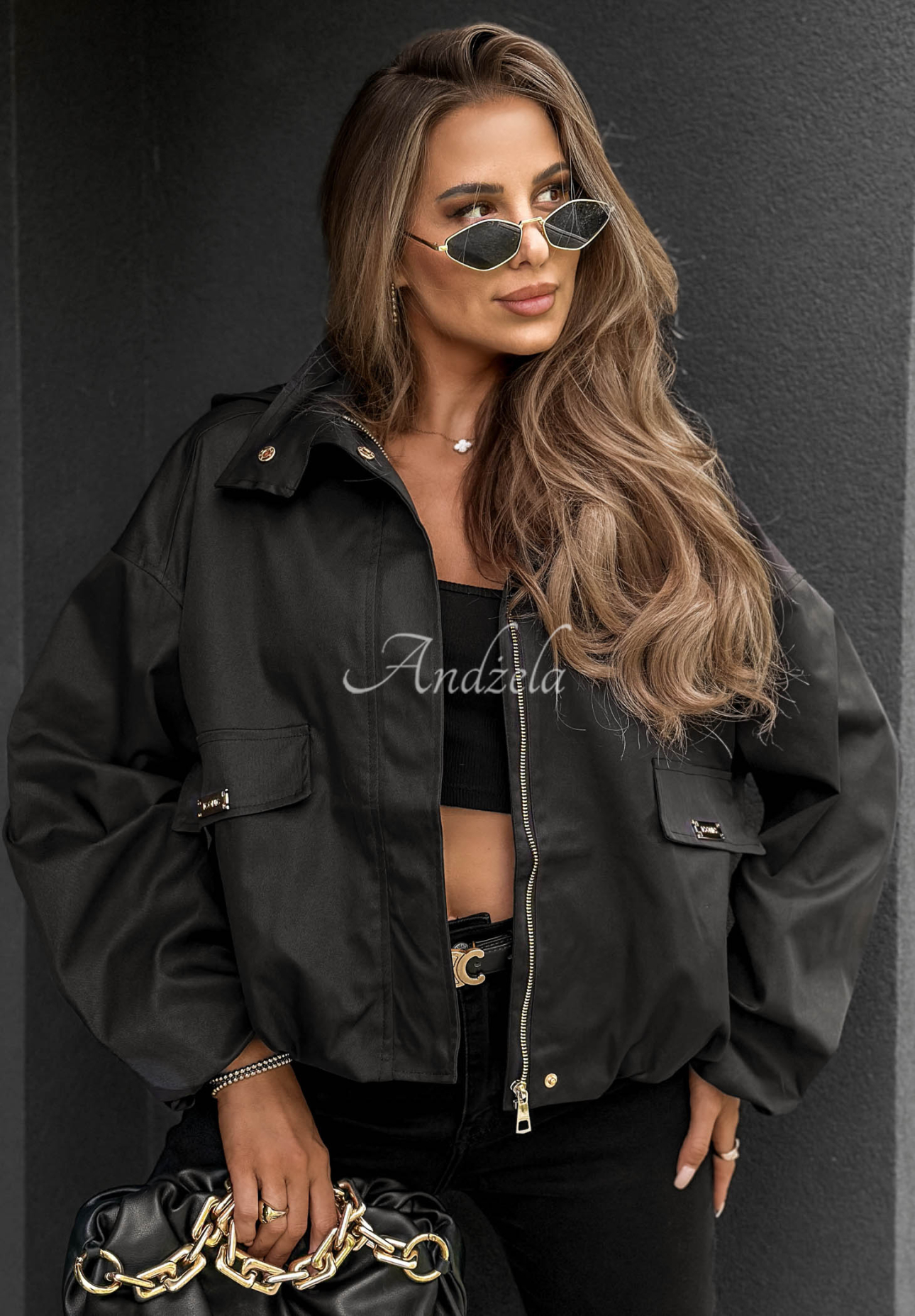 Krátká bunda bomber s kapucí Street Chic černá