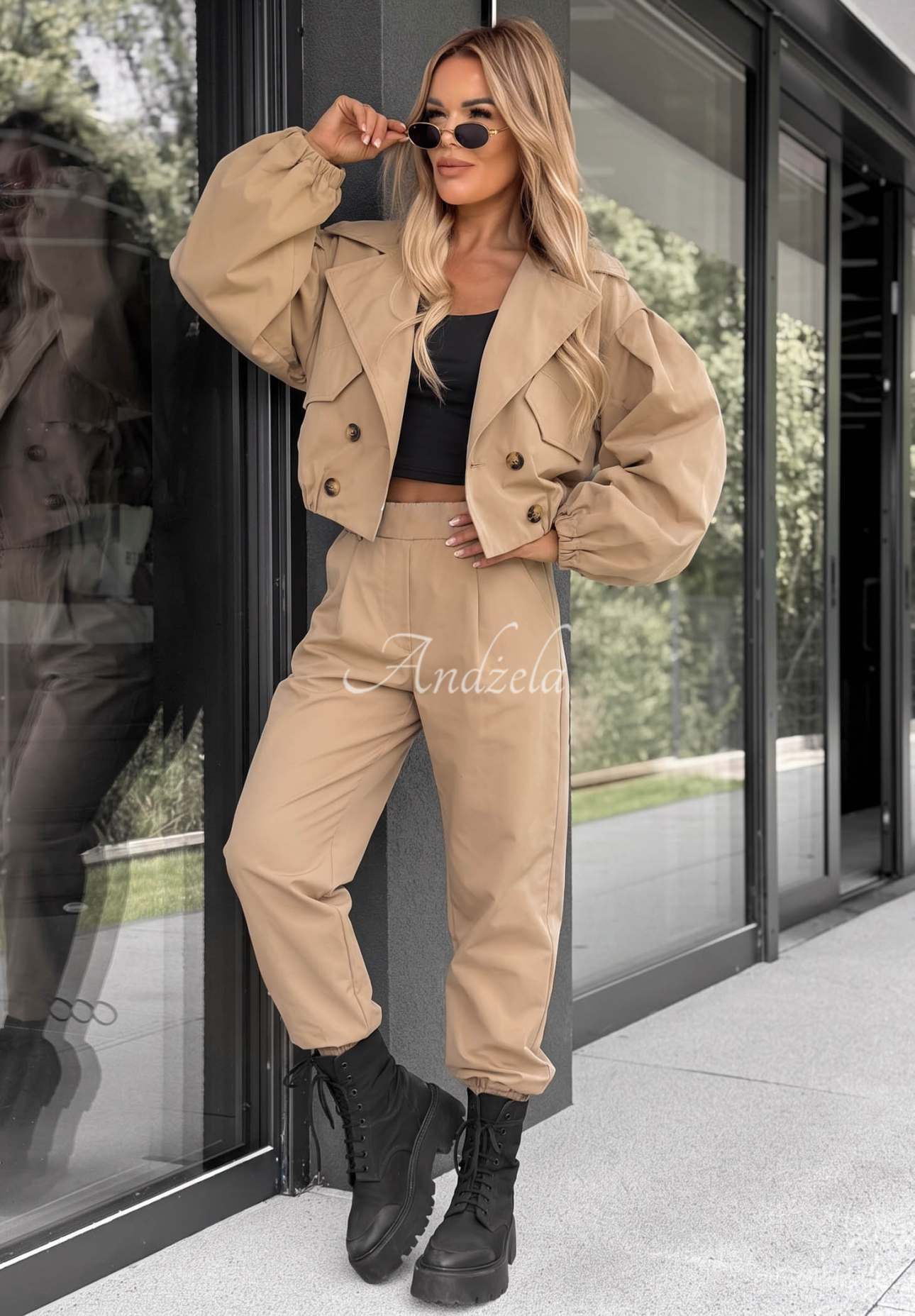 Látkové jogger kalhoty True Basic béžové