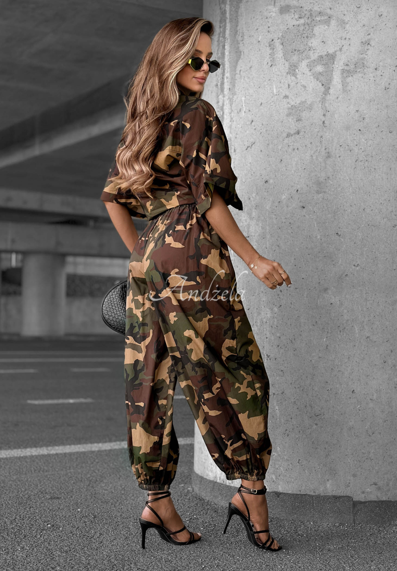 Bavlněná souprava maskáčová košile a jogger kalhoty Hide Me khaki