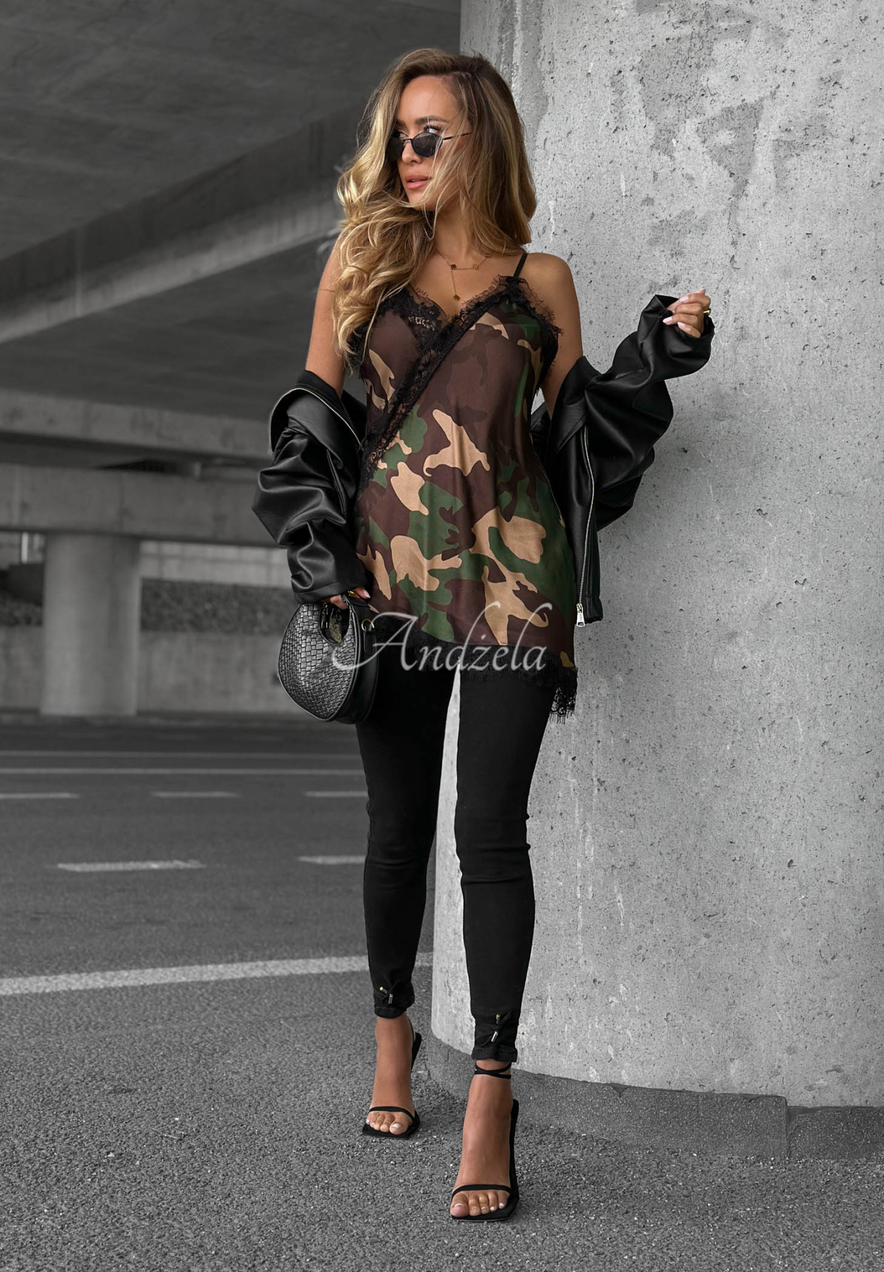 Viskózový top s krajkou moro Fancy Cover khaki