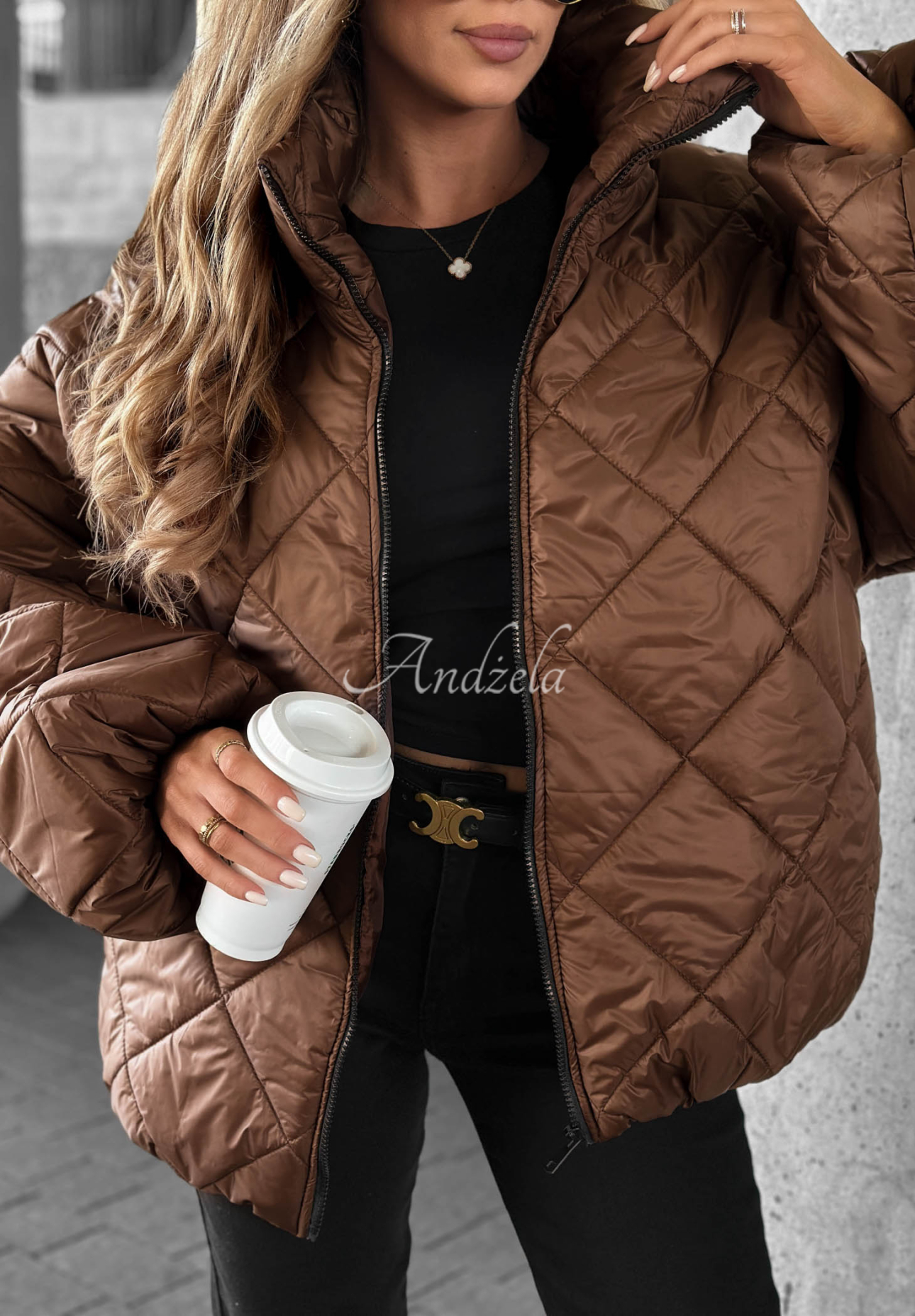 Krátká prošívaná oversize bunda Fall Favorites čokoládová