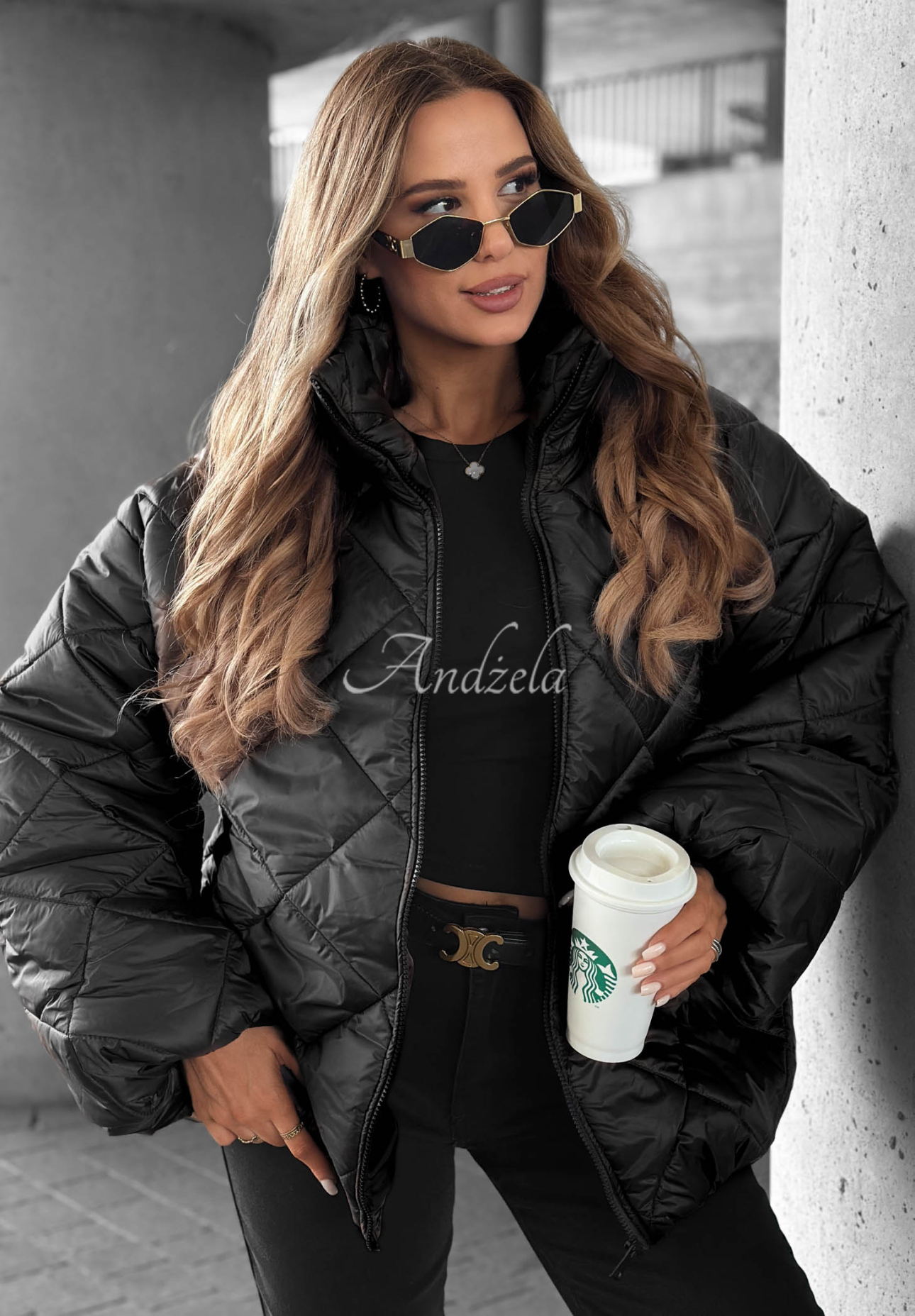 Krátká prošívaná oversize bunda Fall Favorites černá