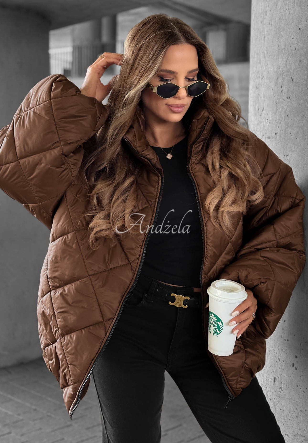 Krátká prošívaná oversize bunda Fall Favorites čokoládová