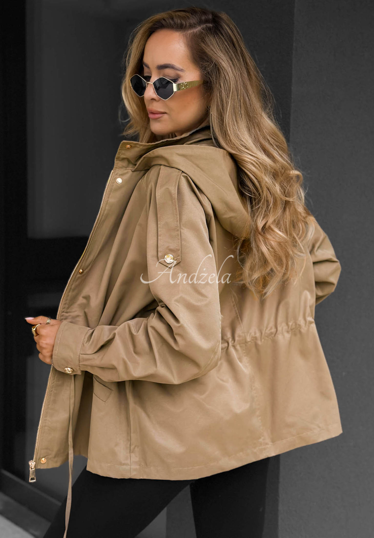 Lehká parka s kapucí Street Glow béžová