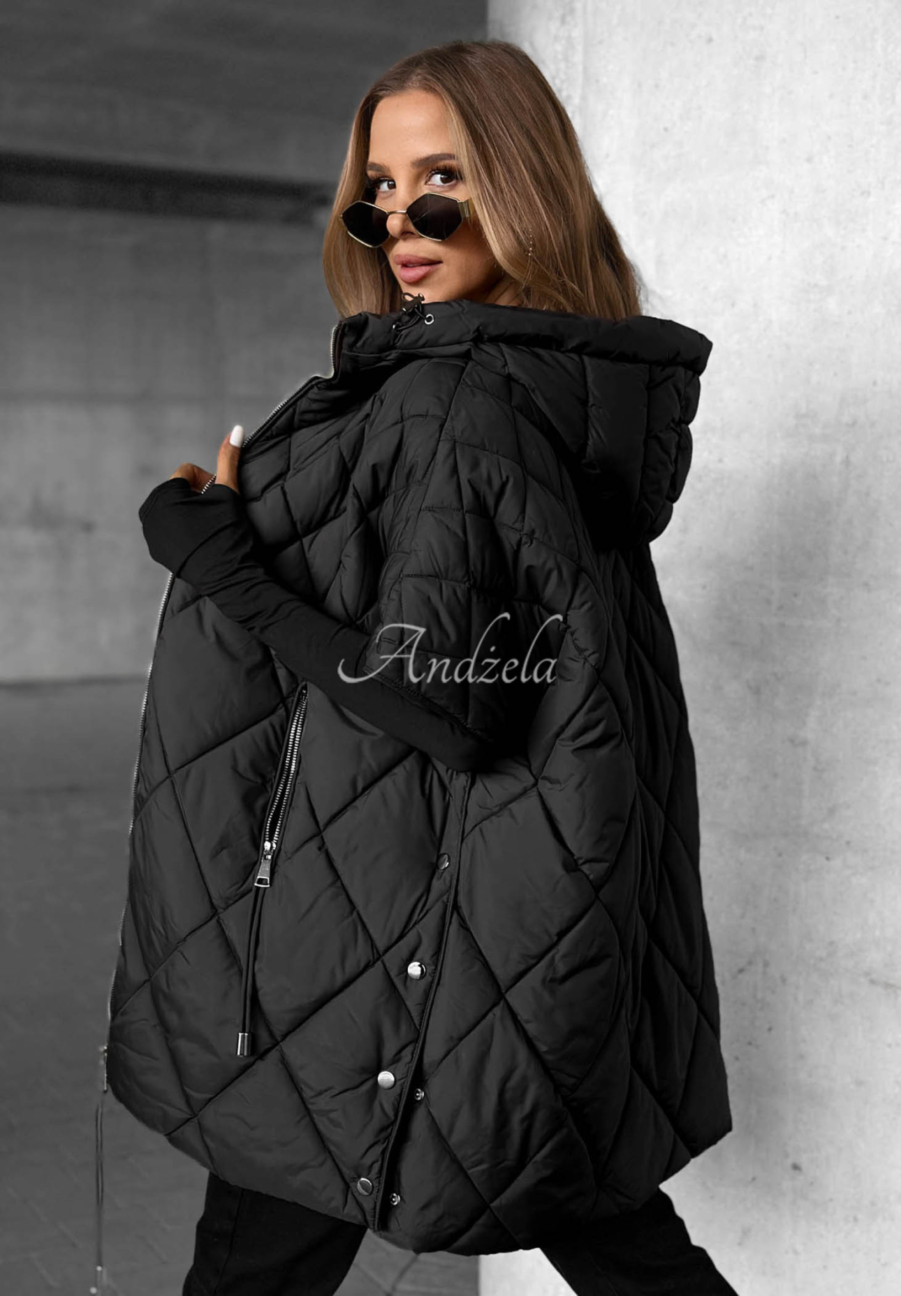 Prošívaná oversize vesta Daily Comfort černá