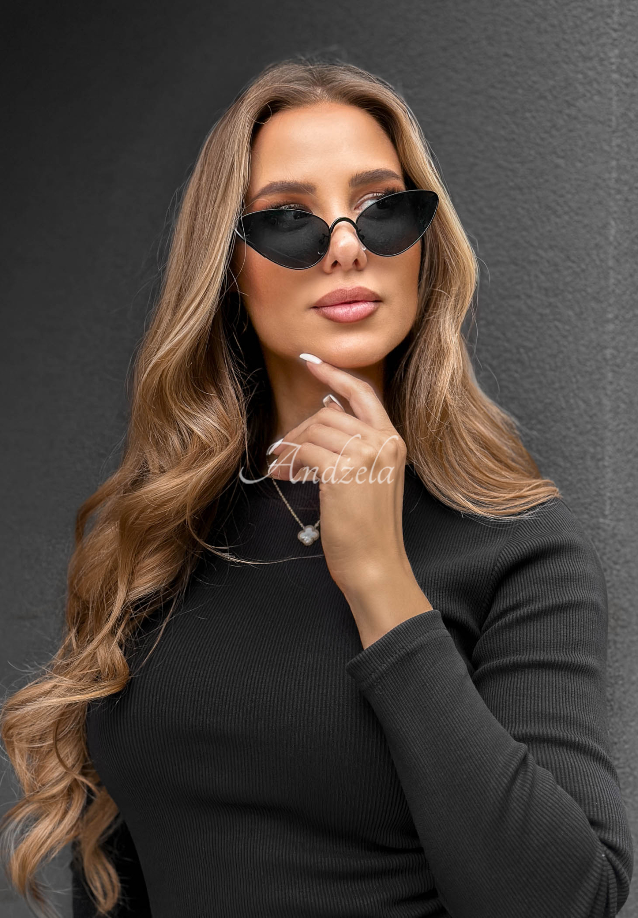 Sluneční brýle Modern Look černé