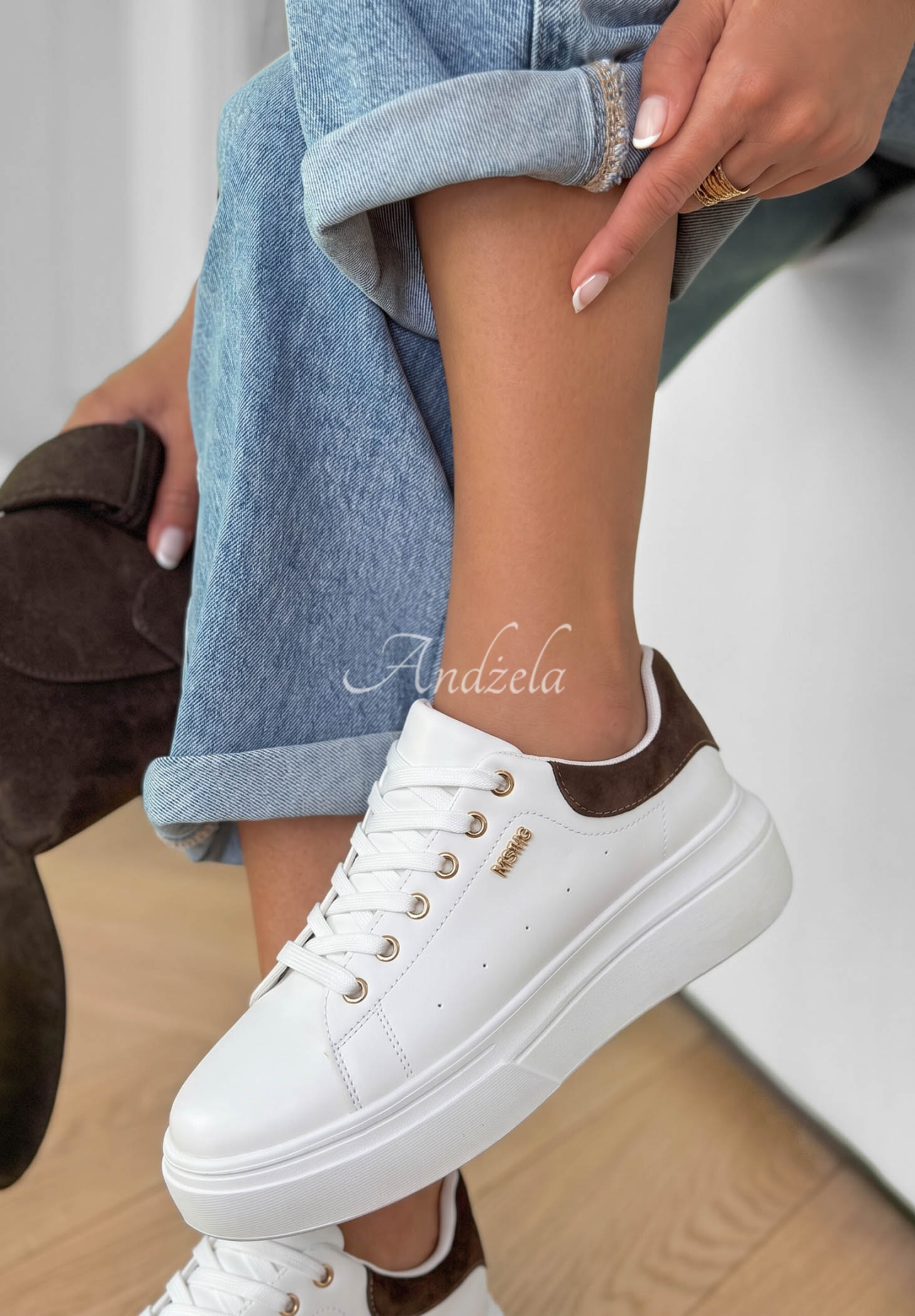 Sneakersy Better Together bílé