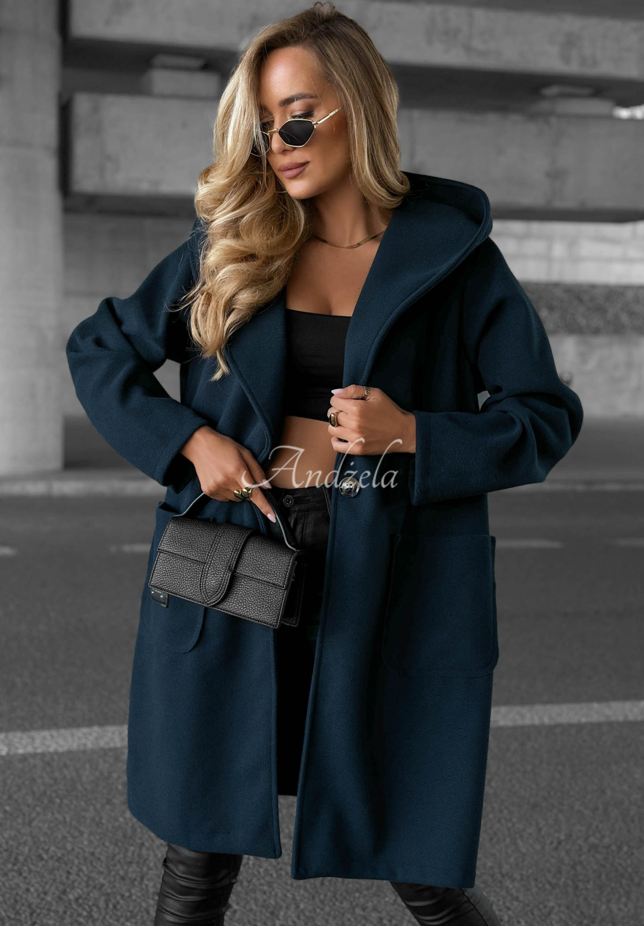 Dlouhý oversize kabát s kapucí Autumn Coat granátový