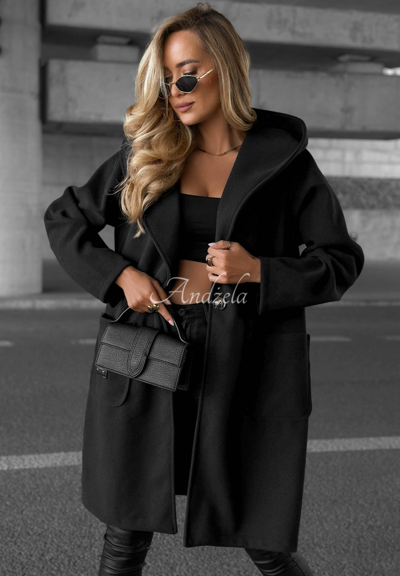 Dlouhý oversize kabát s kapucí Autumn Coat Černé