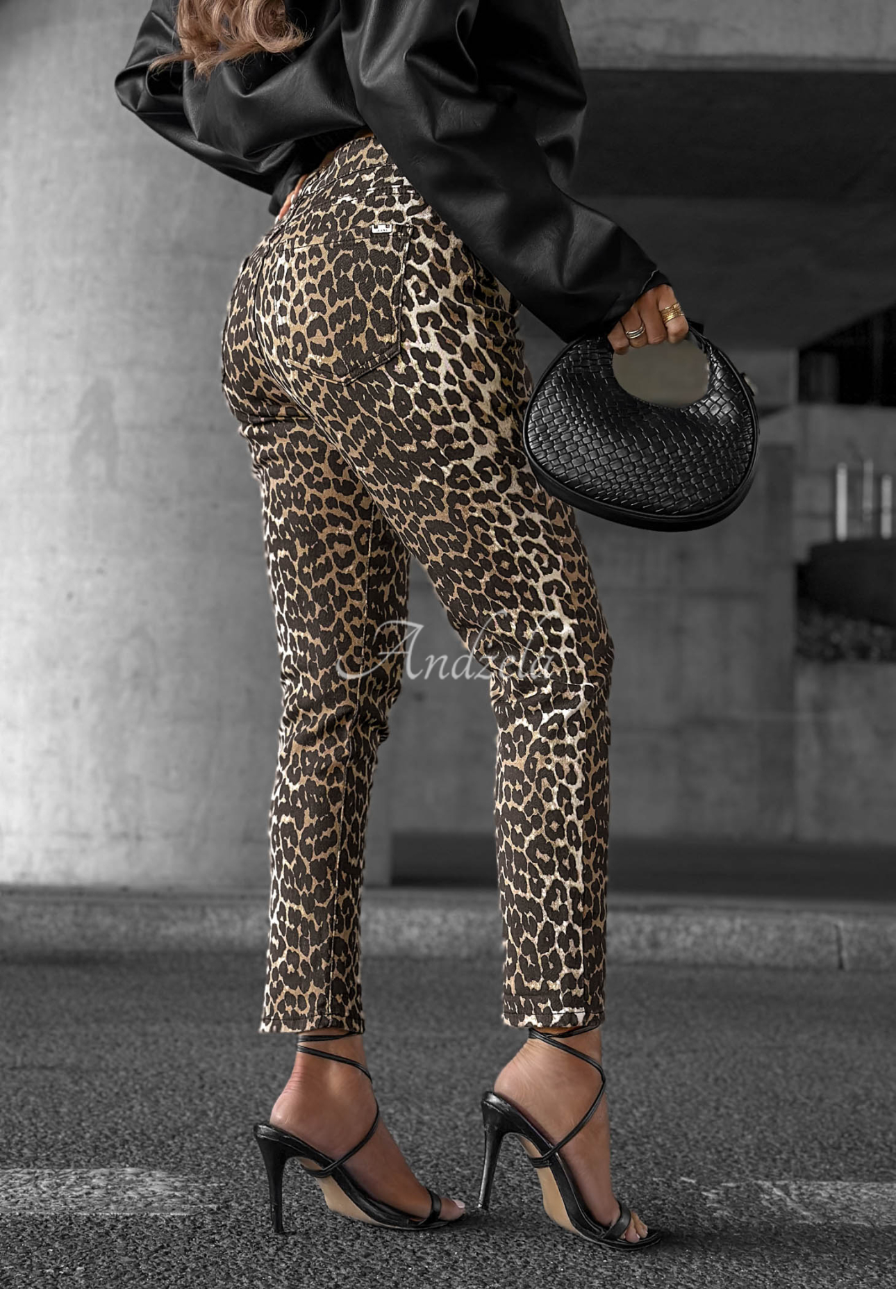 Džíny mom fit s leopardím vzorem Wild Dream béžové
