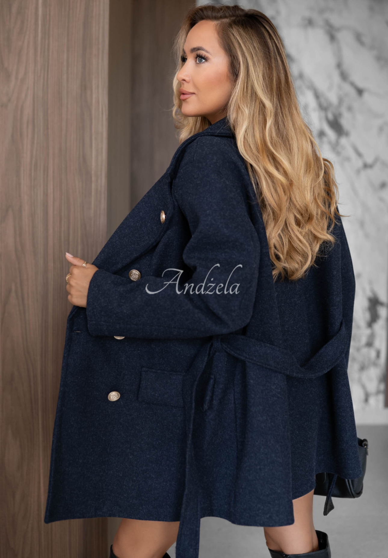 Dvouřadý kabát s páskem Autumn Secret granátový