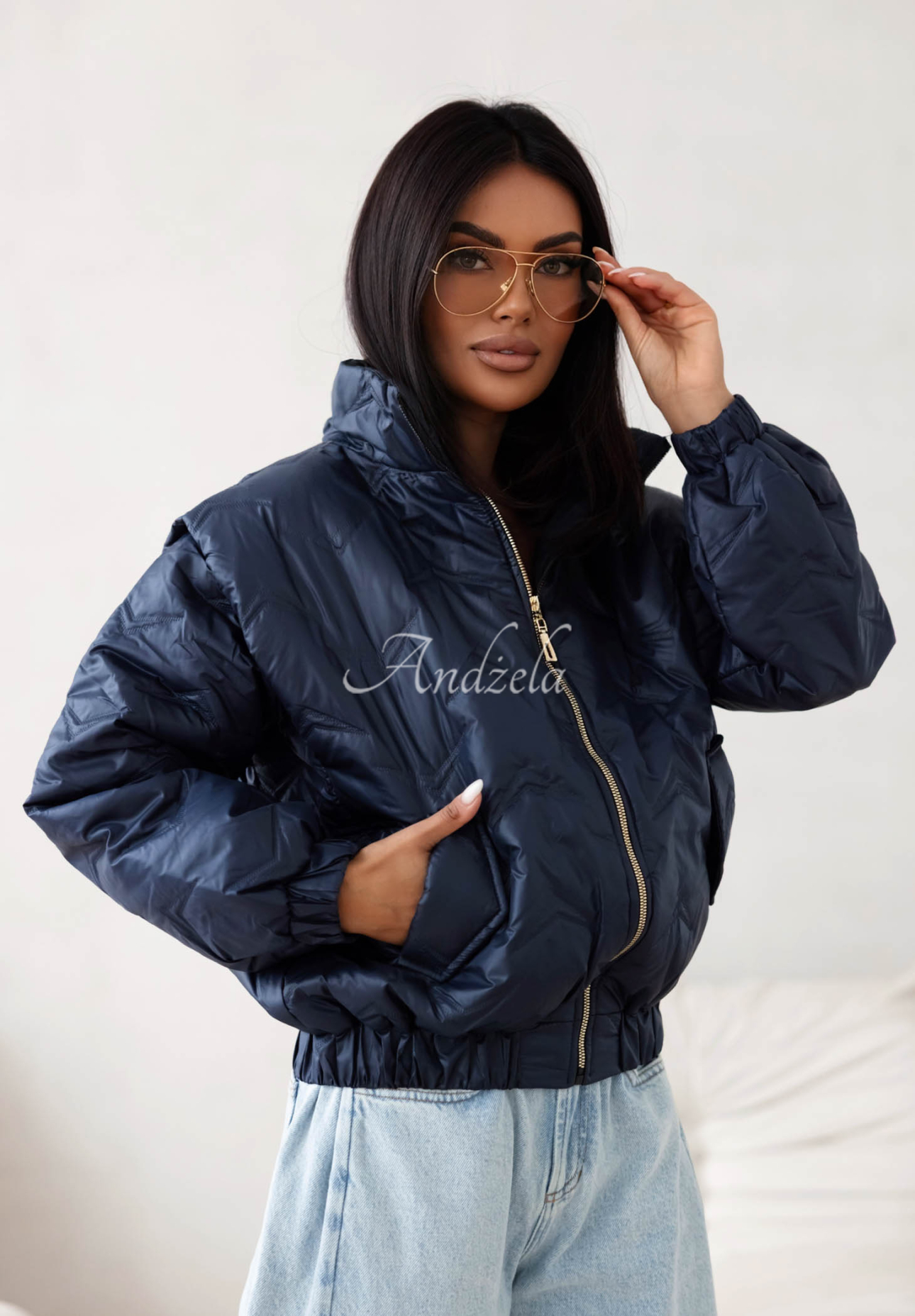 Krátká prošívaná bomber bunda Drizzle Days granátová
