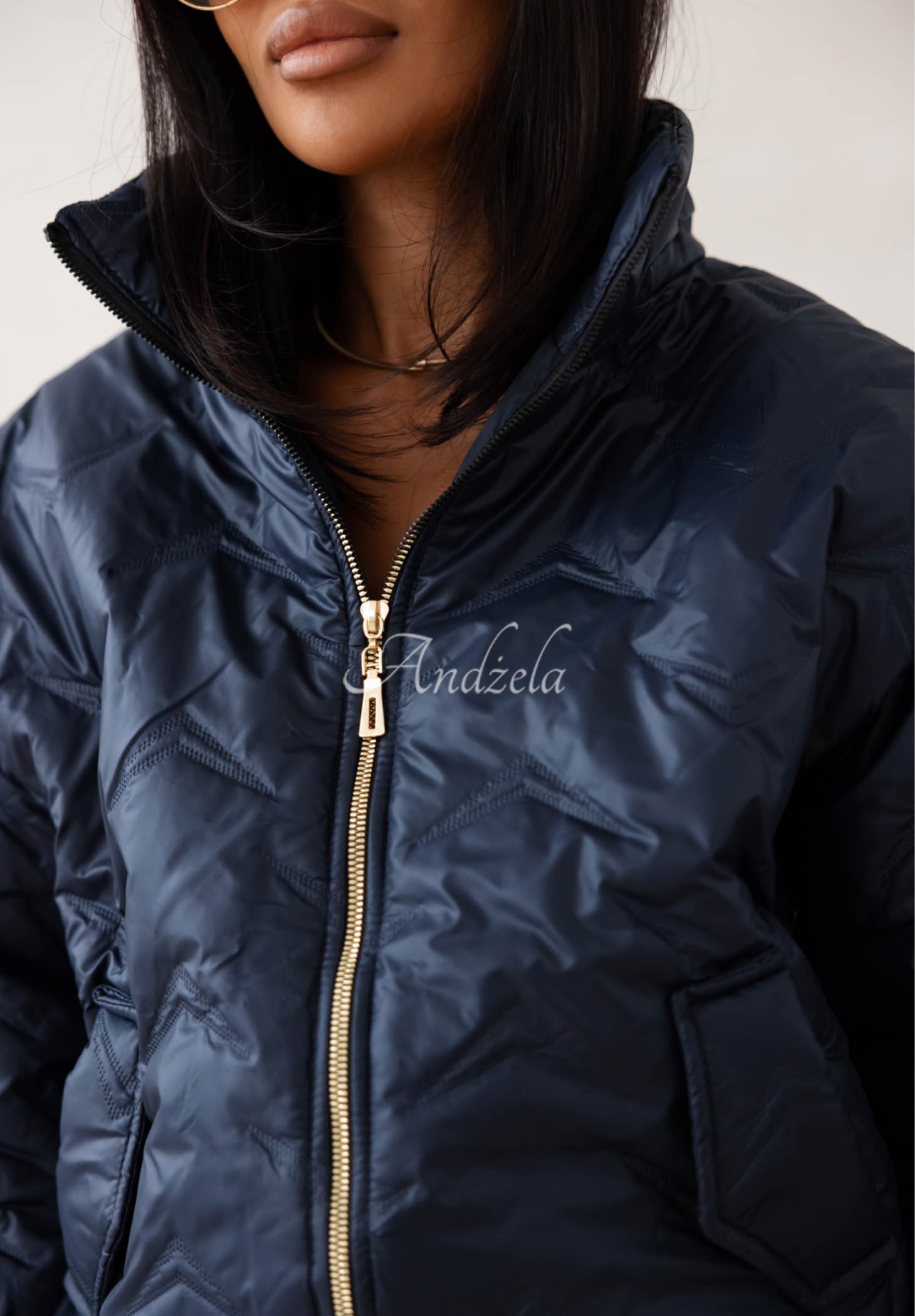 Krátká prošívaná bomber bunda Drizzle Days granátová