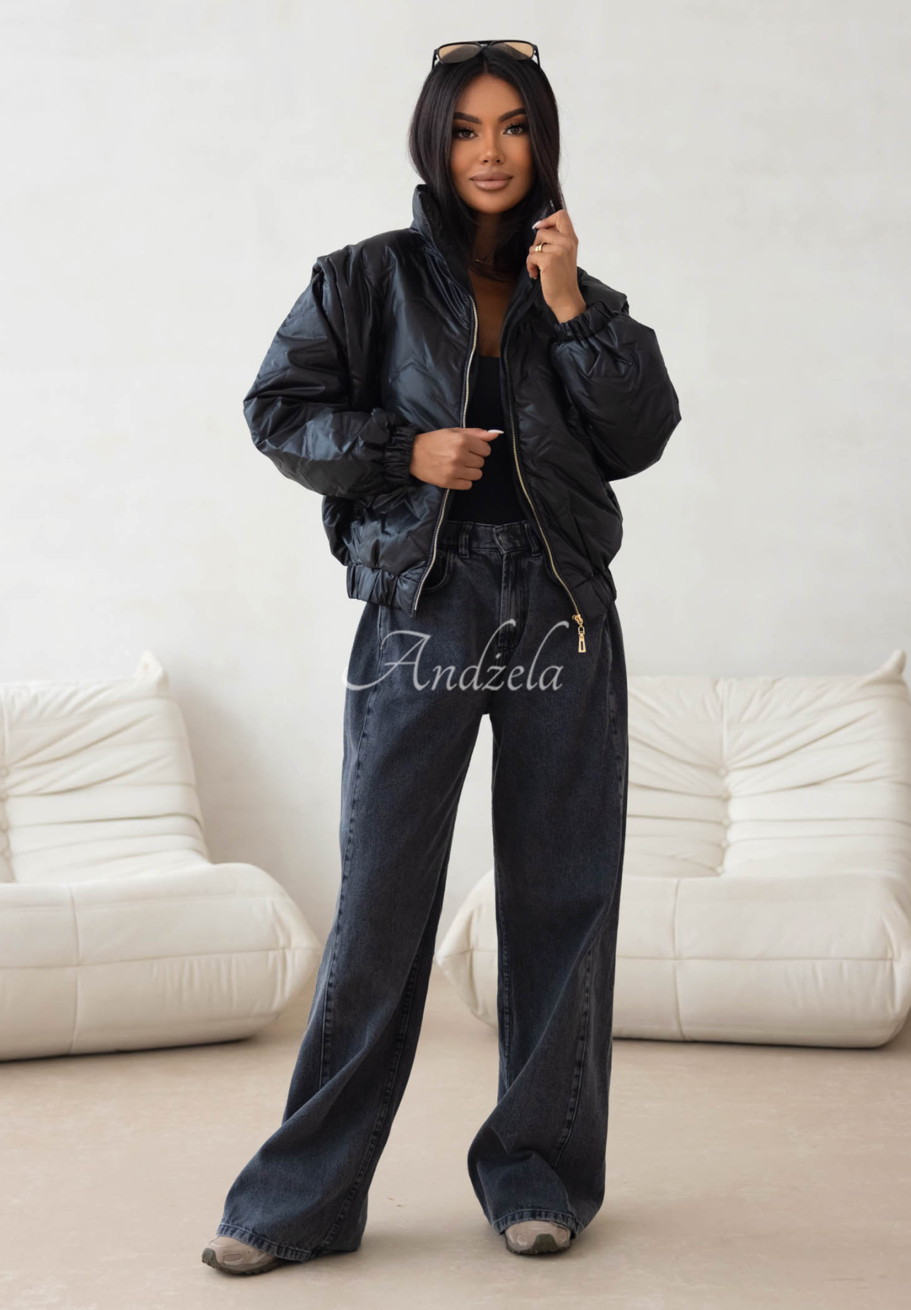 Krátká prošívaná bomber bunda Drizzle Days černá