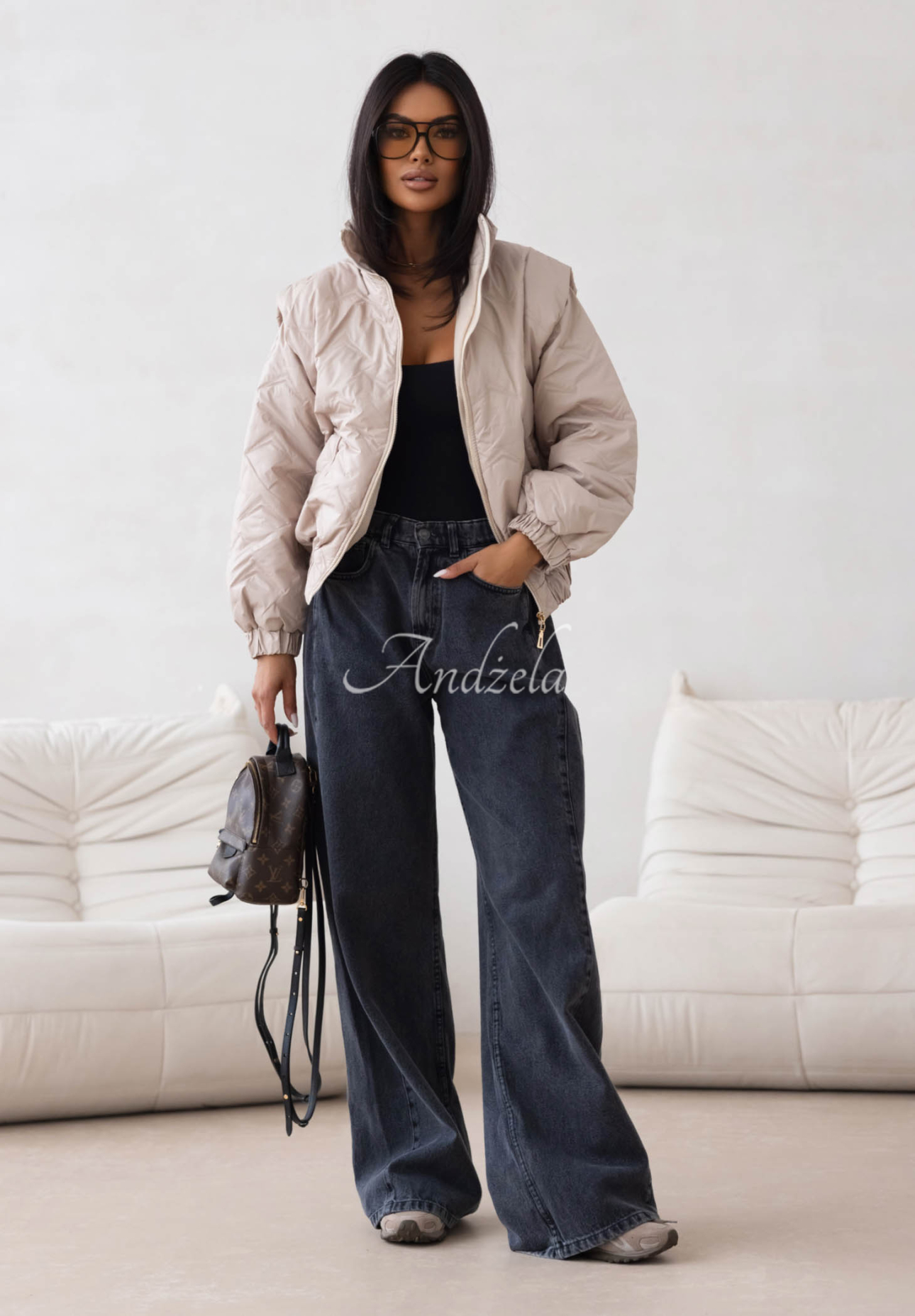Krátká prošívaná bomber bunda Drizzle Days béžová