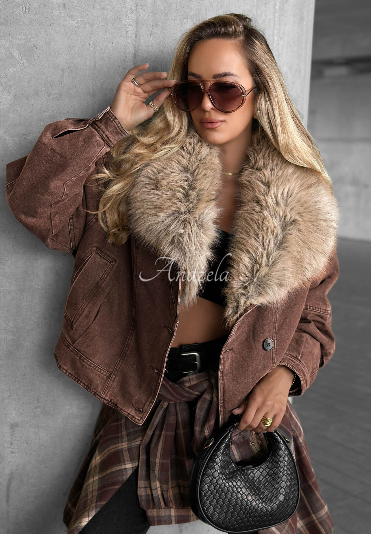 Krátká džínová bunda s kožíškem Autumn Teddy čokoládová