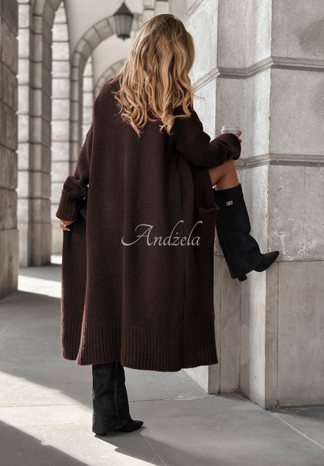 Dlouhý Kardigan oversize s kapsami Marbelio čokoládový