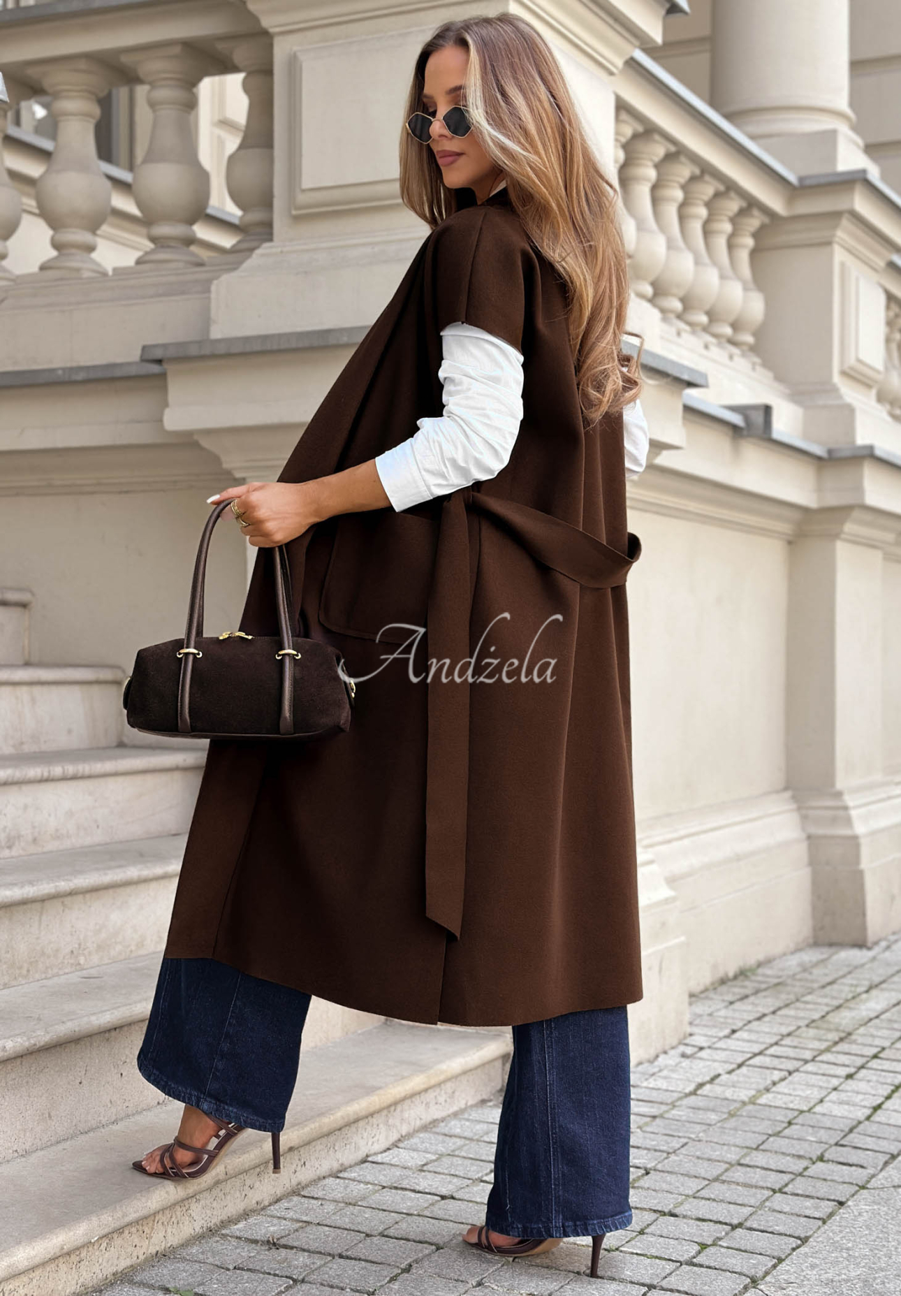 Dlouhý elegantní přehoz s páskem Espresso Date čokoládová