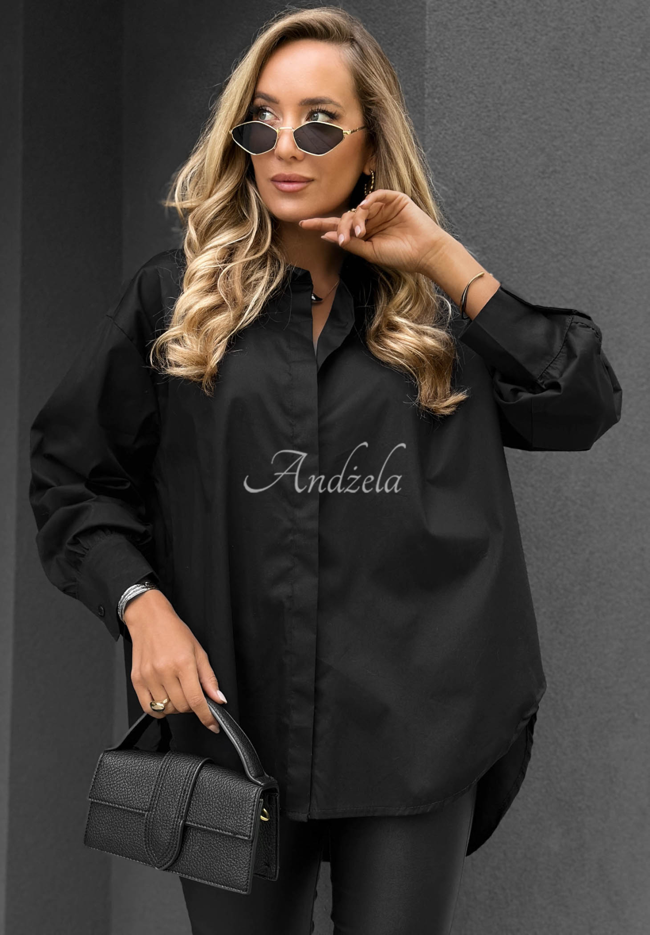 Elegantní bavlněná košile oversize s límečkem Prestige Harbor černá
