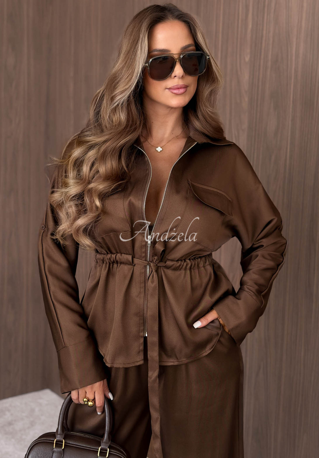 Souprava lehké bundy se zapínáním a kalhot wide leg Autumn Pearl čokoládový