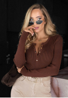 Prążkowane body longsleeve z rozpinanym dekoltem Chic Essence čokoládové