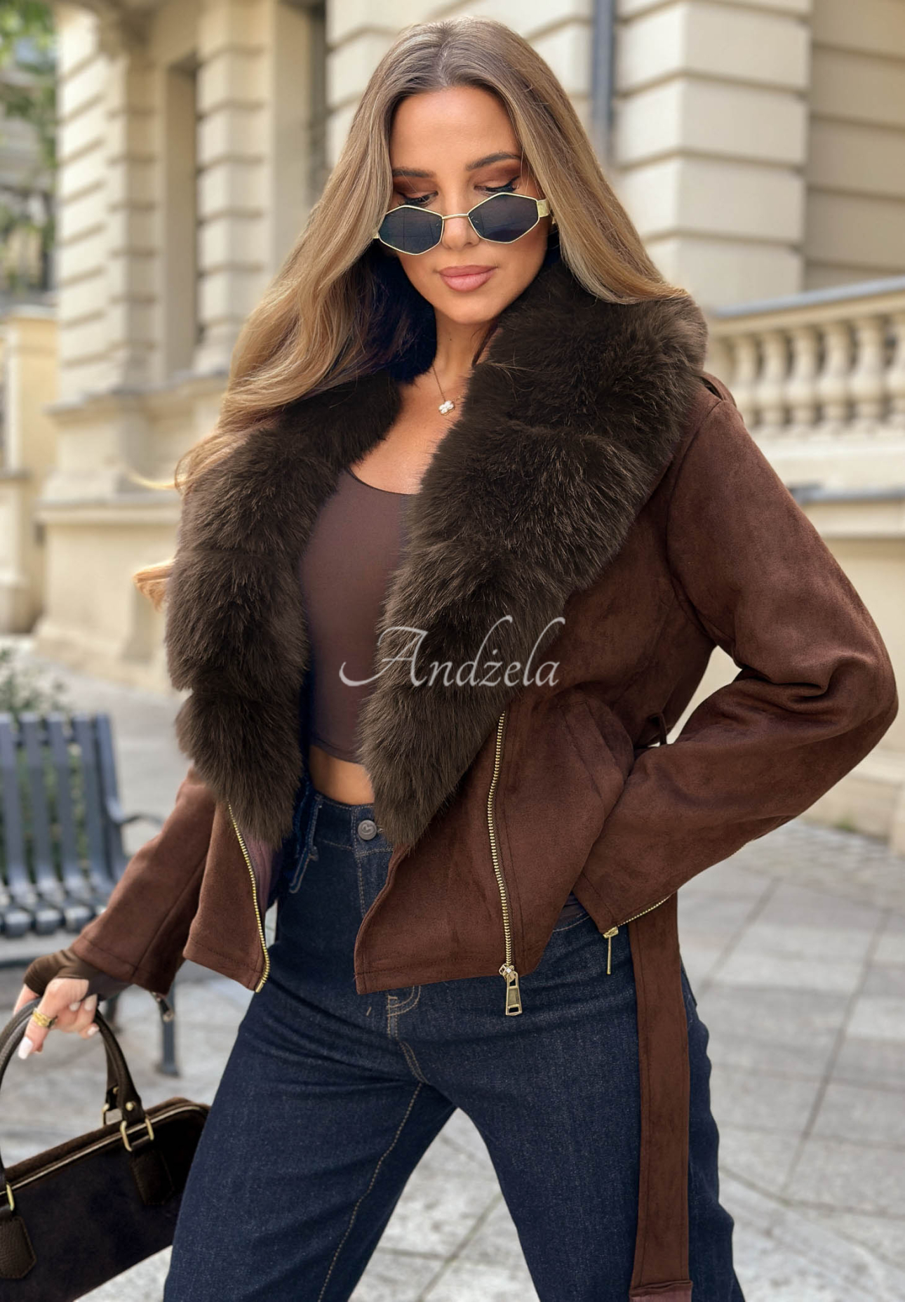 Krátká semišová bunda s kožíškem Cinnamon Mood čokoládová