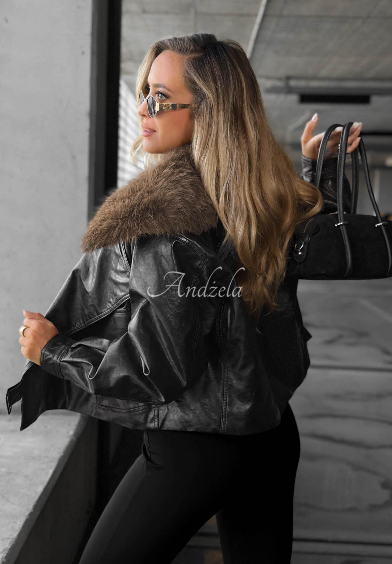 Krátká koženková bunda s kožíškem Fancy Cold černá
