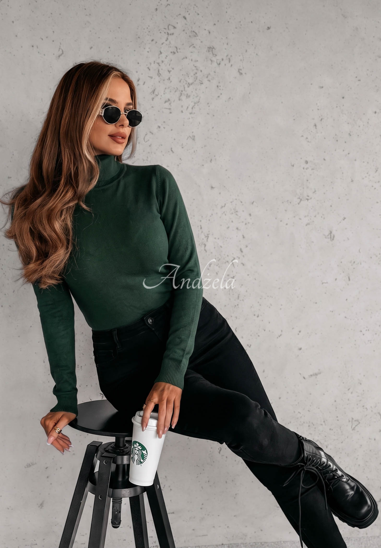 Přiléhavý svetr s rolákem Solange láhvová zelená