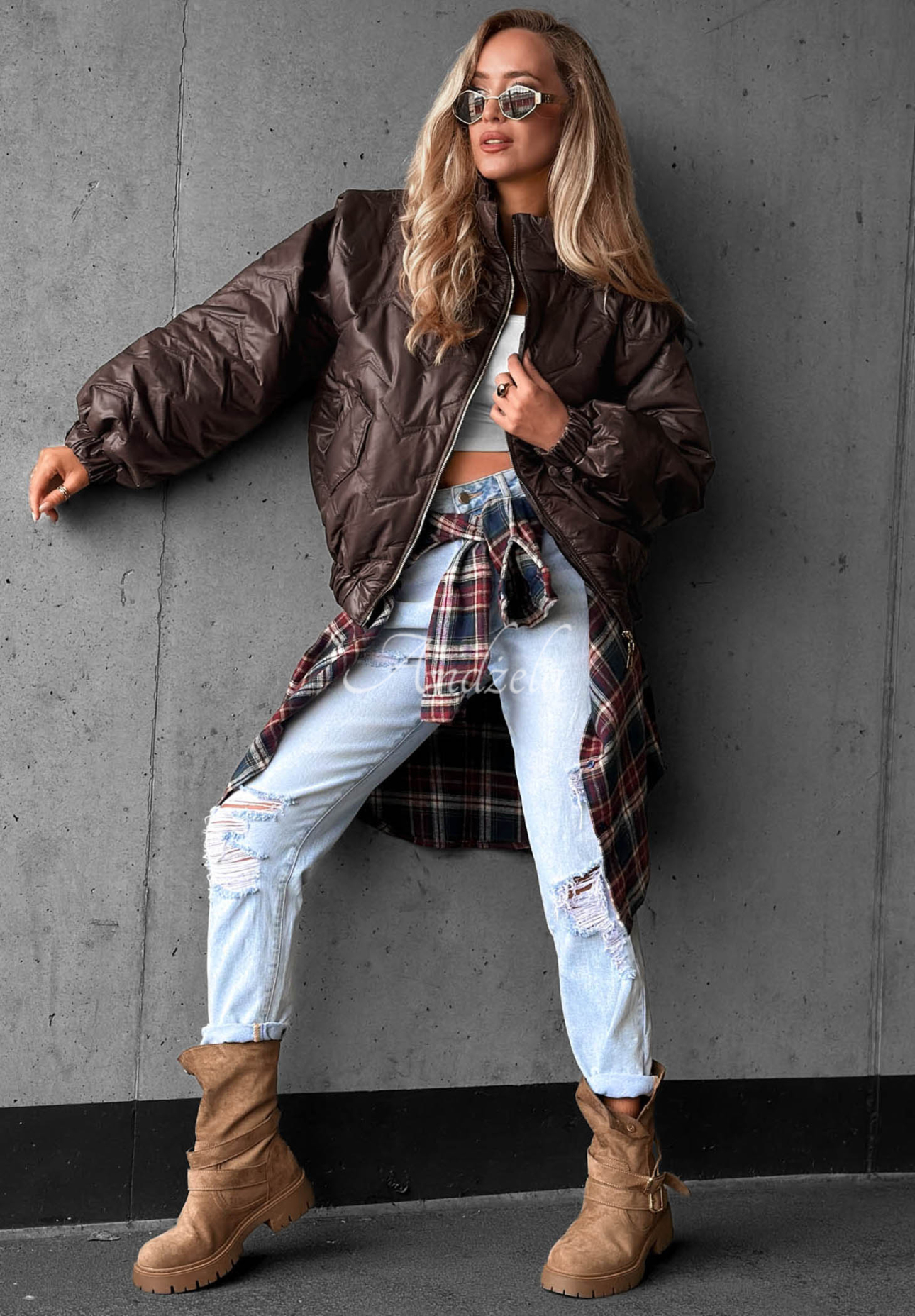 Krátká prošívaná bomber bunda Drizzle Days čokoládová