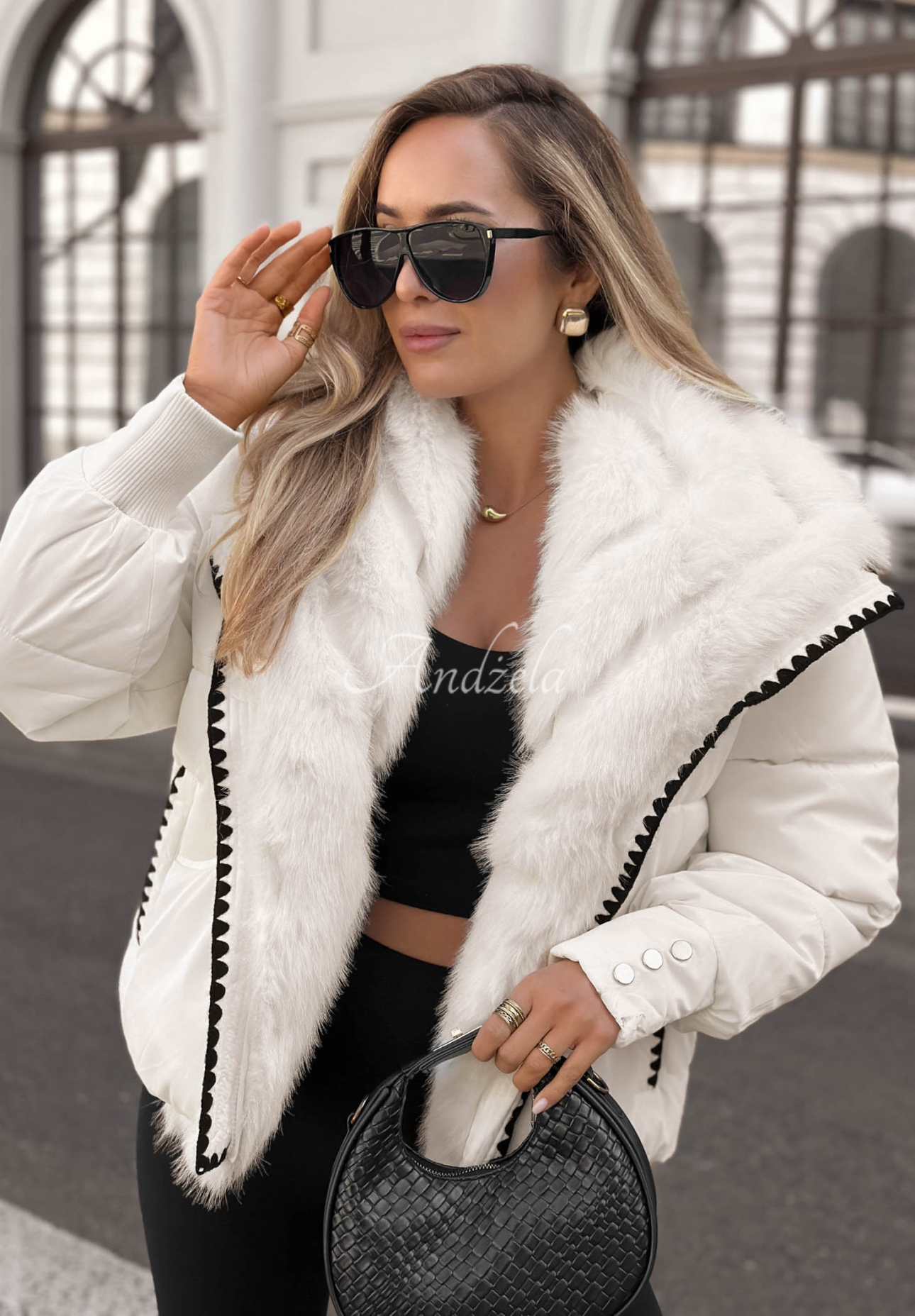 Krátká prošívaná bunda s kožíškem Alpine Cozy ecru