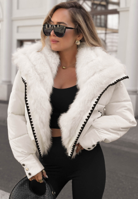 Krátká prošívaná bunda s kožíškem Alpine Cozy ecru