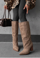Dlouhé semišové Kozačky na słupku Fall Style čokoládové