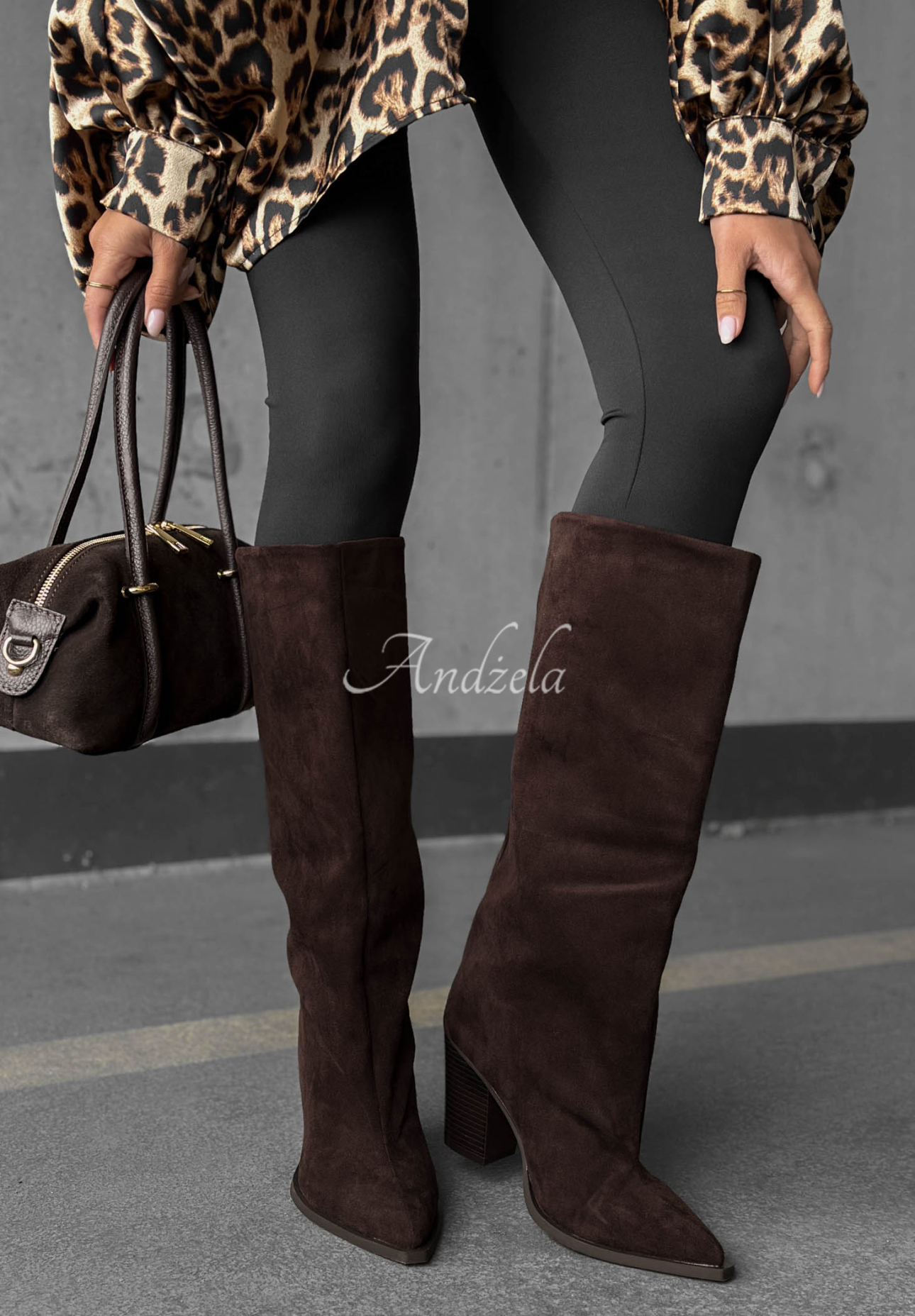 Dlouhé semišové kozačky na širokém podpatku Fall Style čokoládové