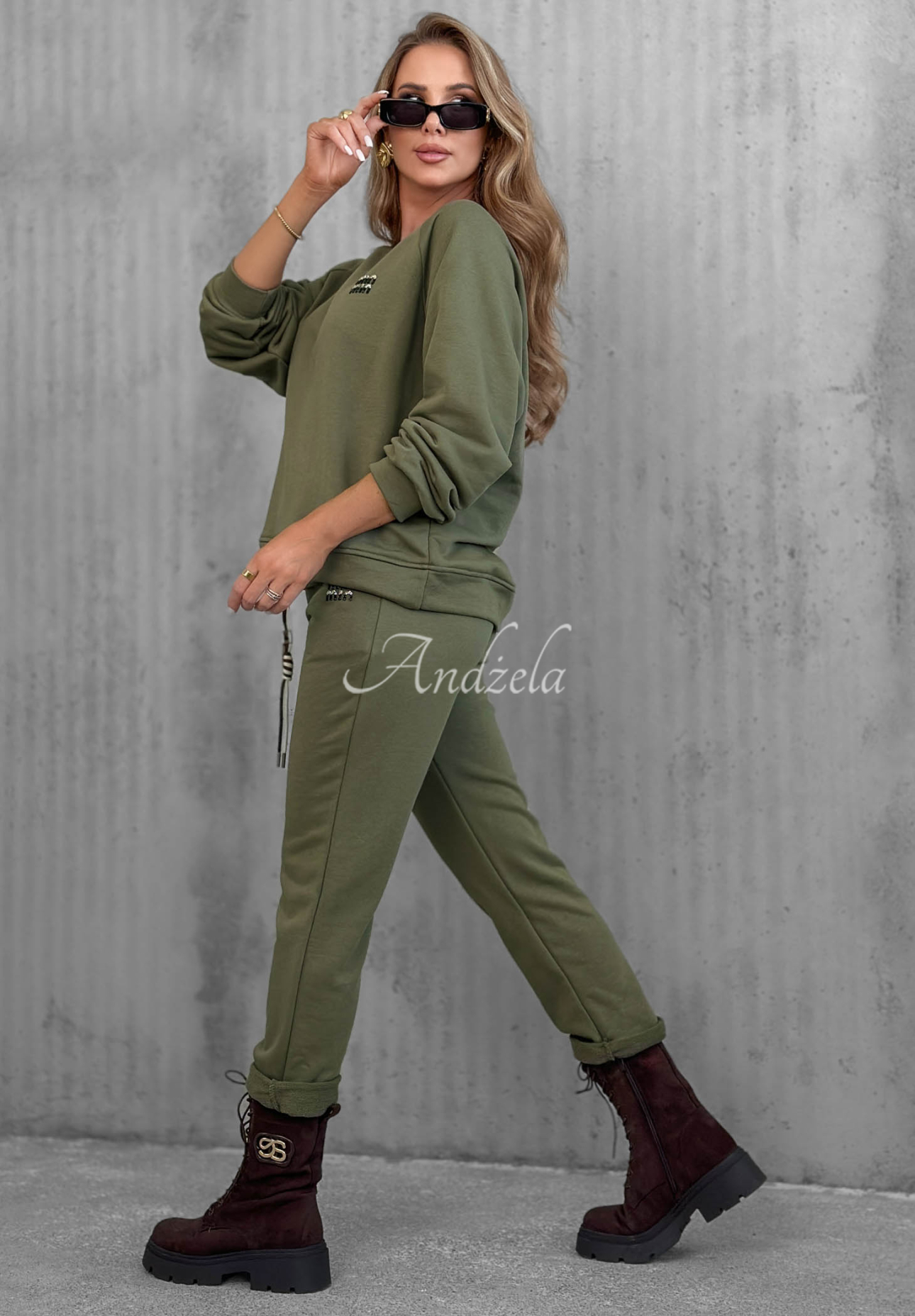 Bavlněná tepláková souprava Misty Melody khaki